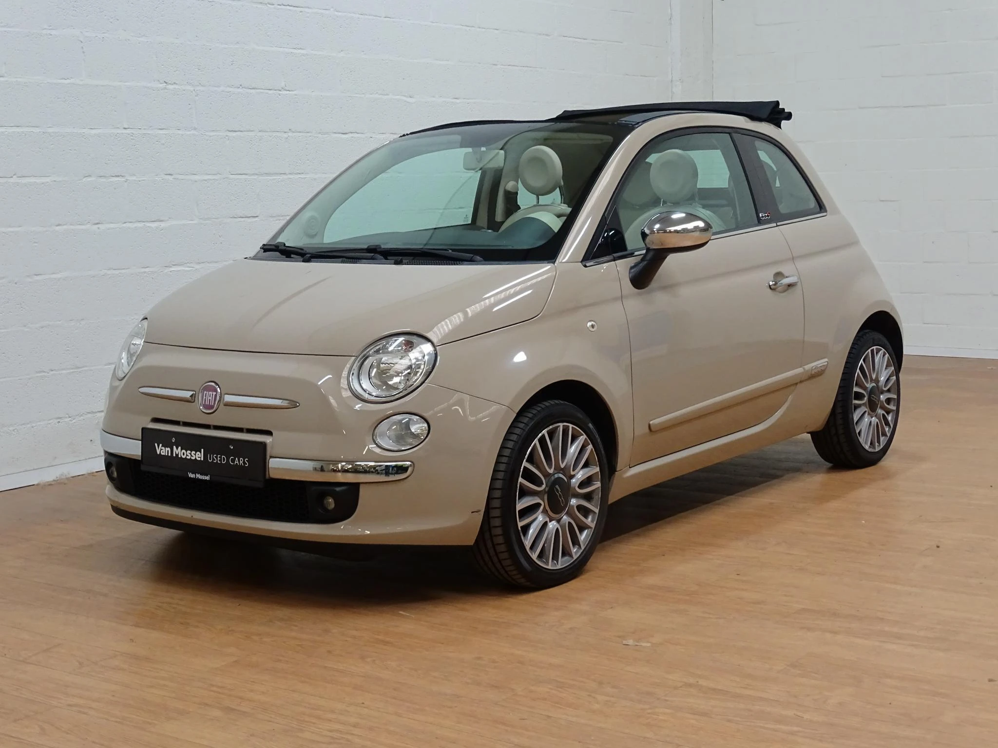 Fiat-500C-image-4