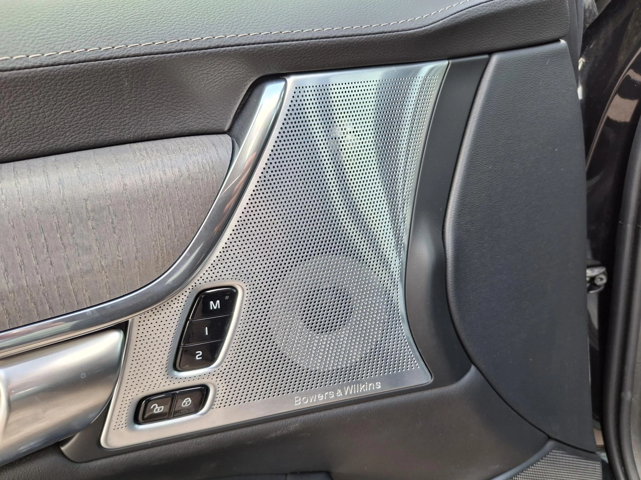Volvo-V90-image-6