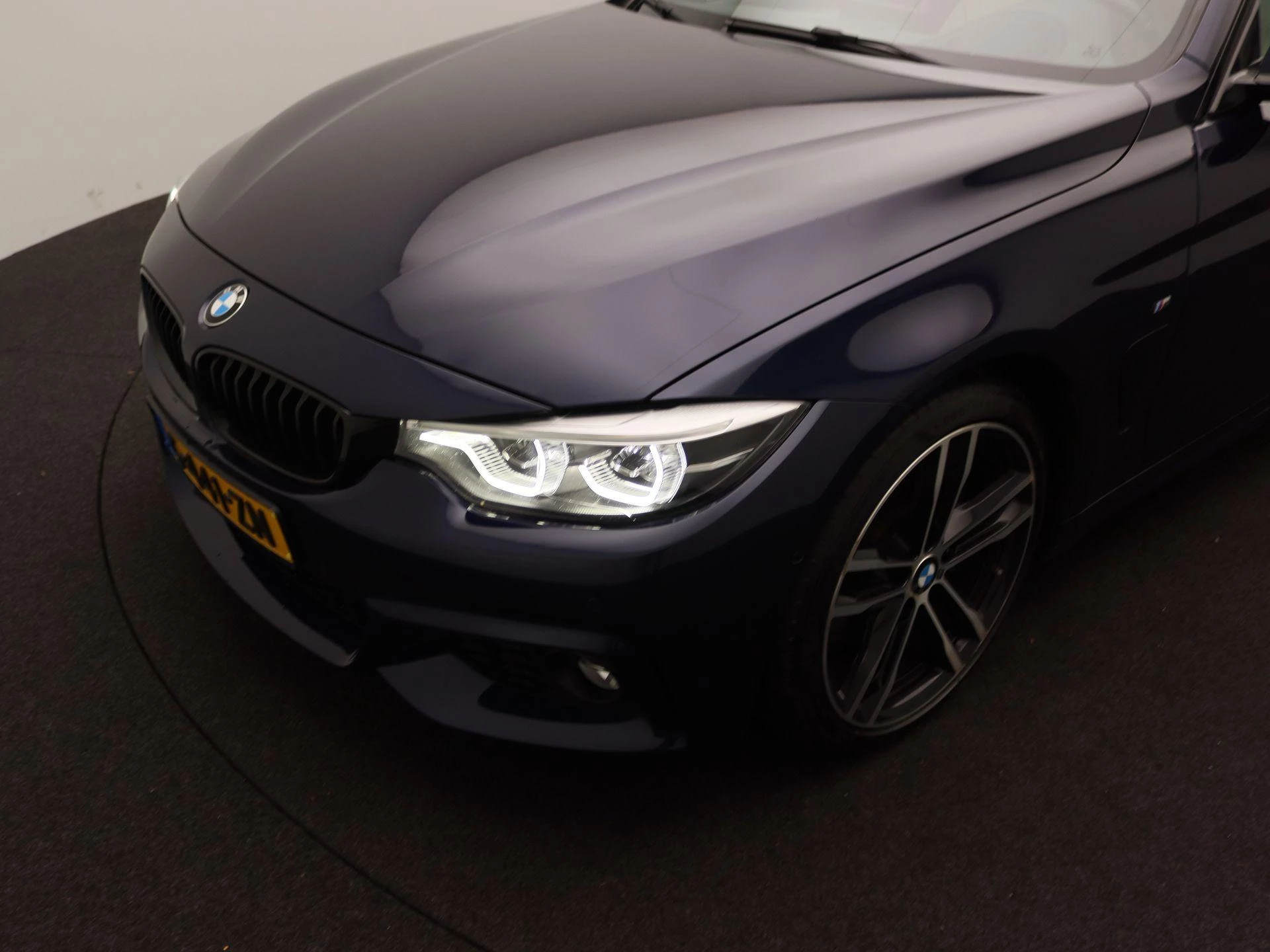 BMW-4 Serie-image-15