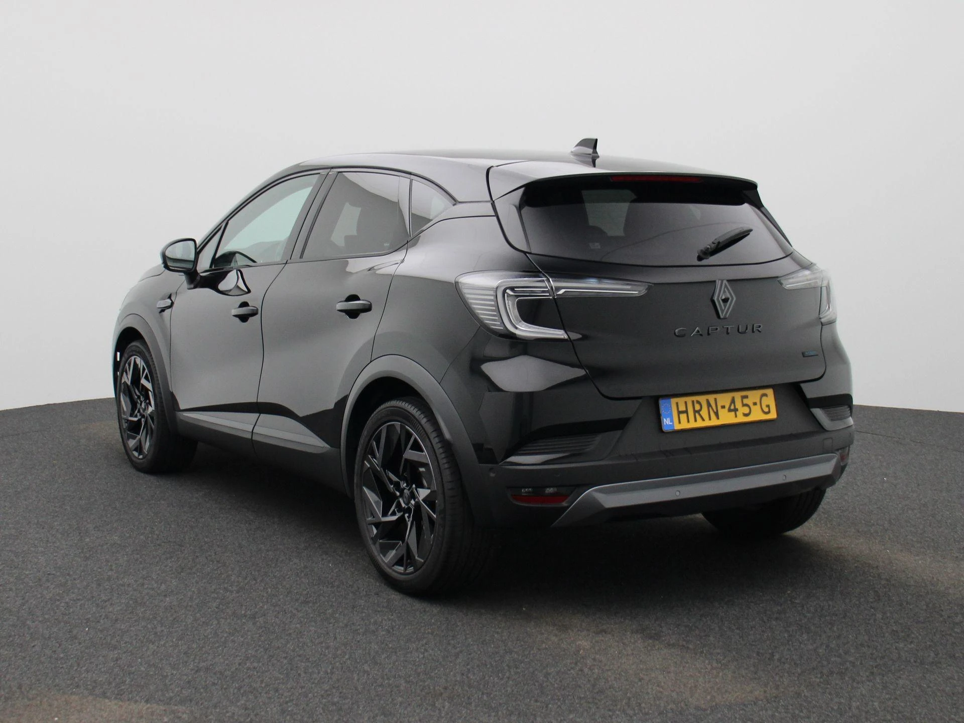 Renault-Captur-image-1