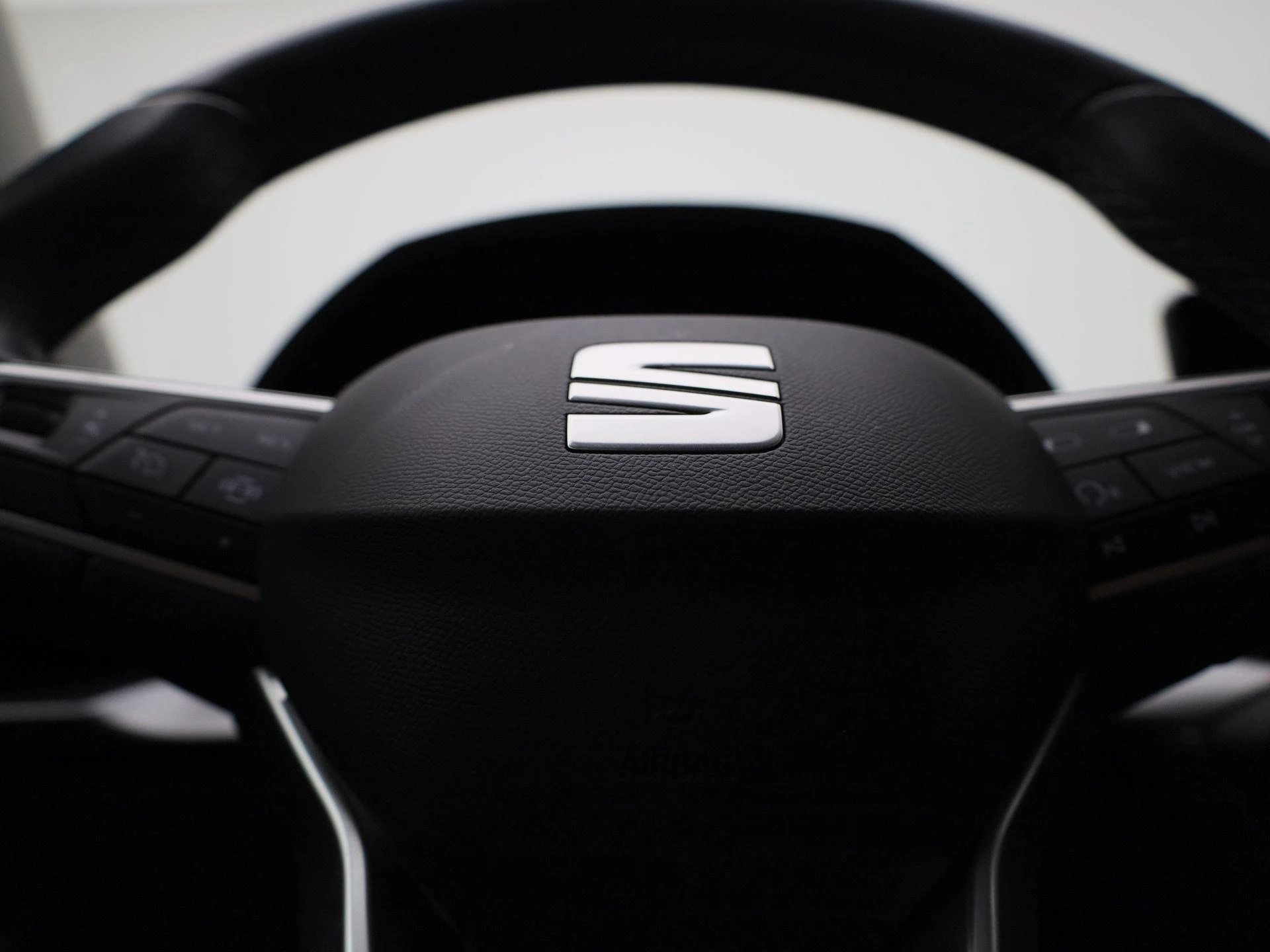 SEAT-Leon-image-23