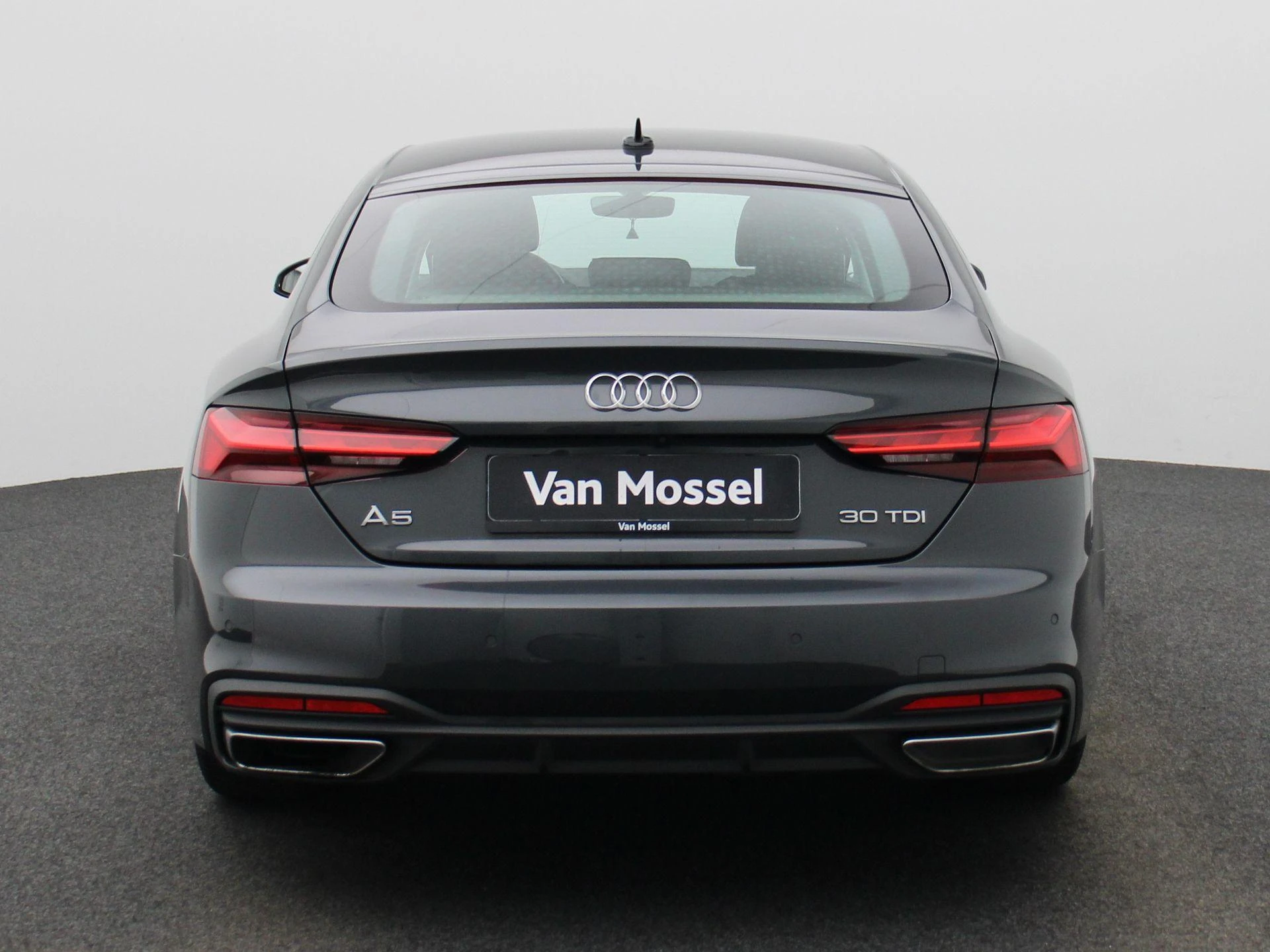 Audi-A5-image-4