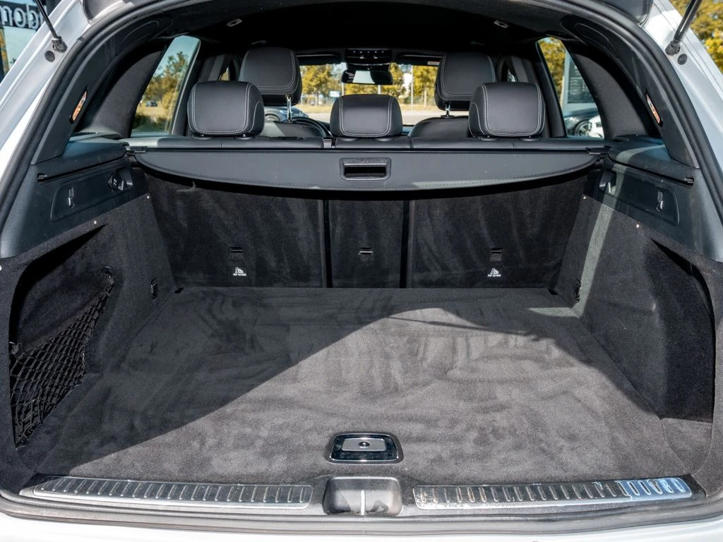 Mercedes-Benz-GLC 250 d-image-14
