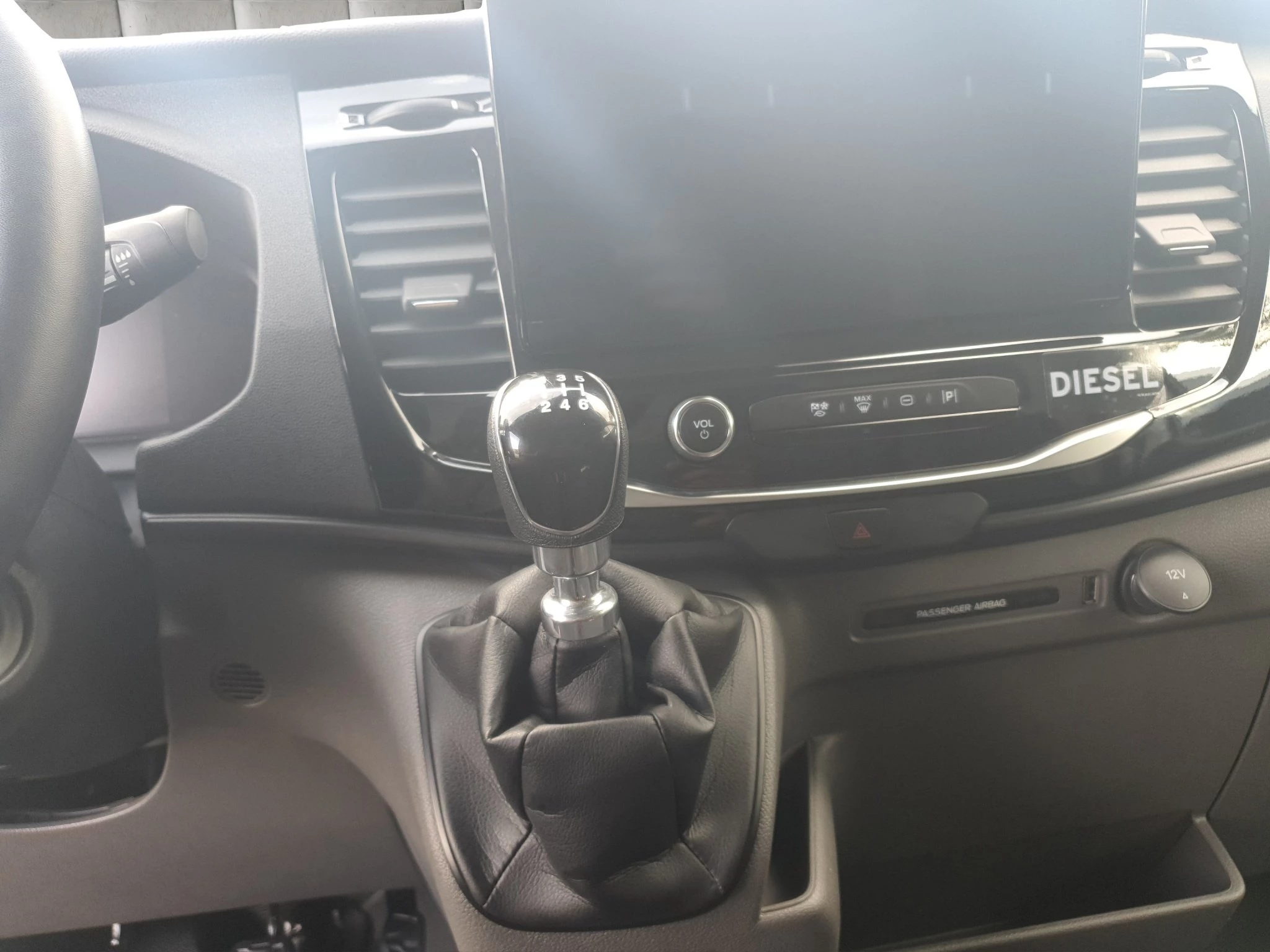 Ford-Transit-image-9