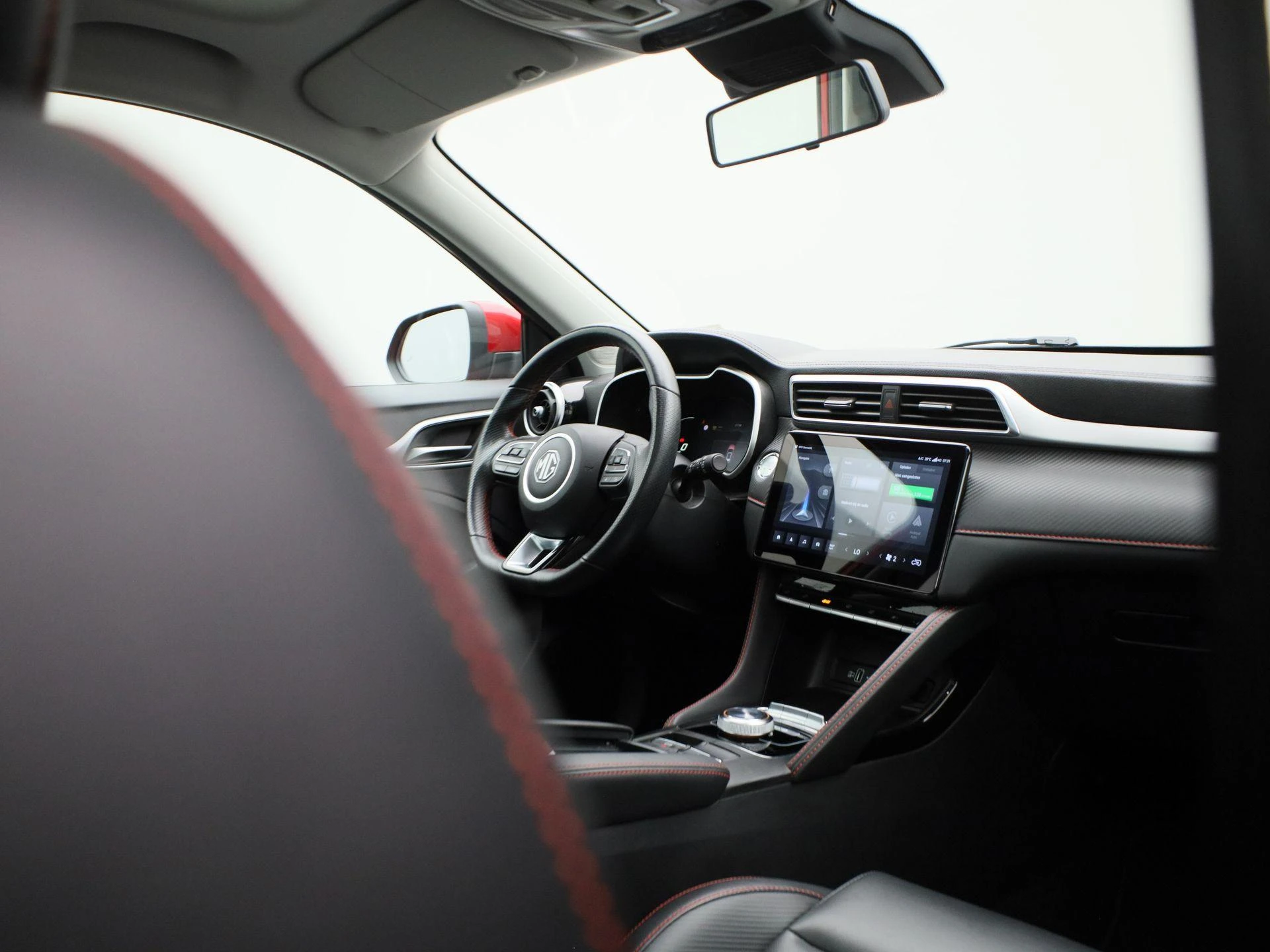 MG-ZS EV-image-35