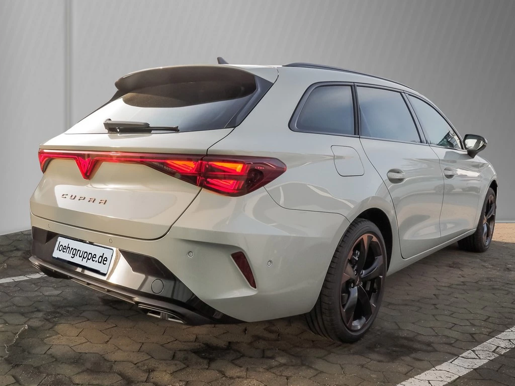 CUPRA Leon Sportstourer ST 1.5 eTSI UPE 50.275 Dynamic