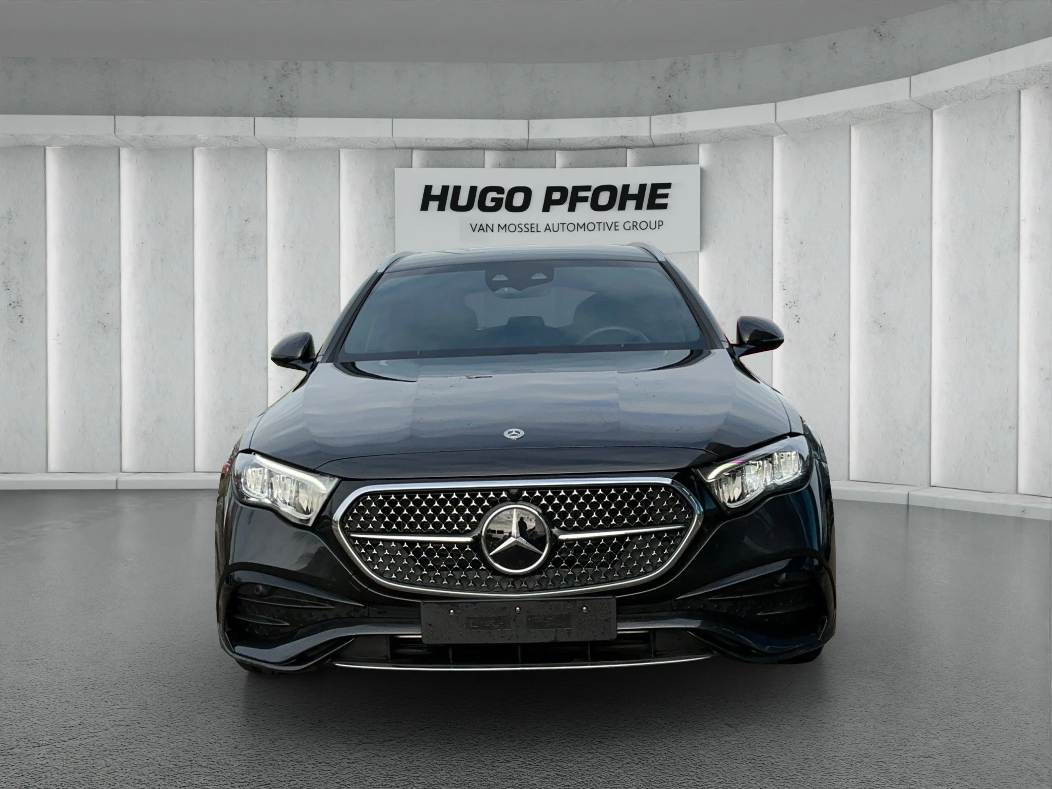 Mercedes-Benz-E-Klasse-image-7