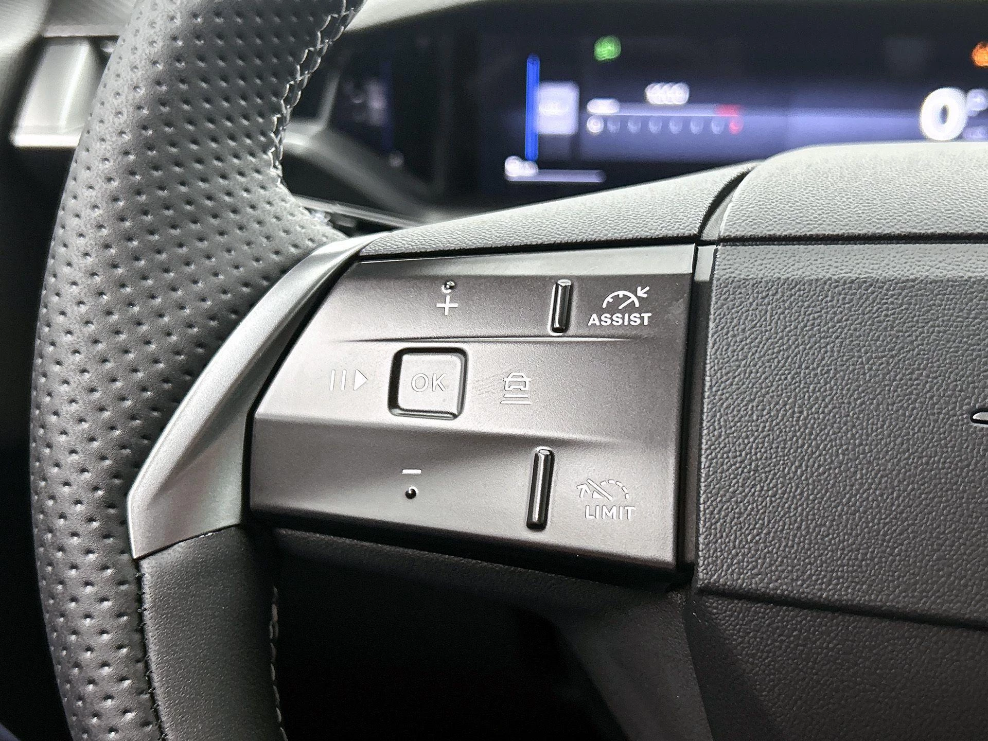 Opel-Grandland-image-5