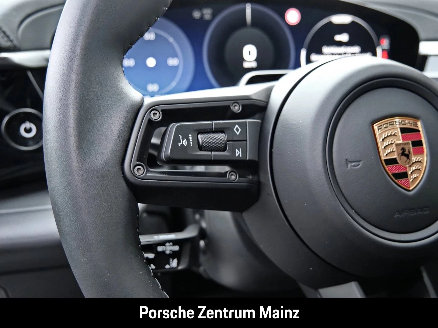 Porsche Macan 4S HA-Lenkung Surround-View BOSE 22-Zoll -