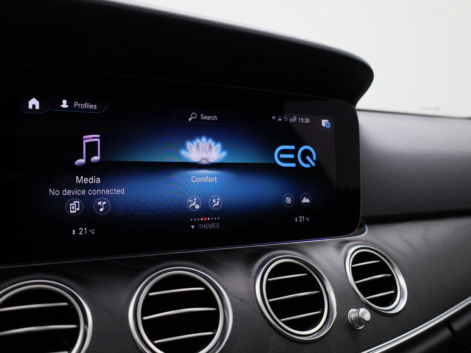 Mercedes-Benz-Classe E-image-19