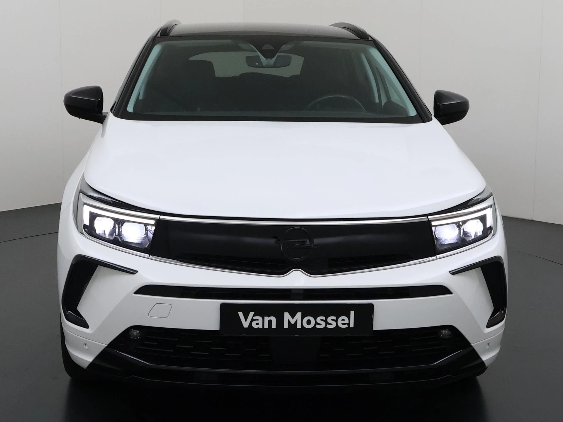 Opel-Grandland-image-8