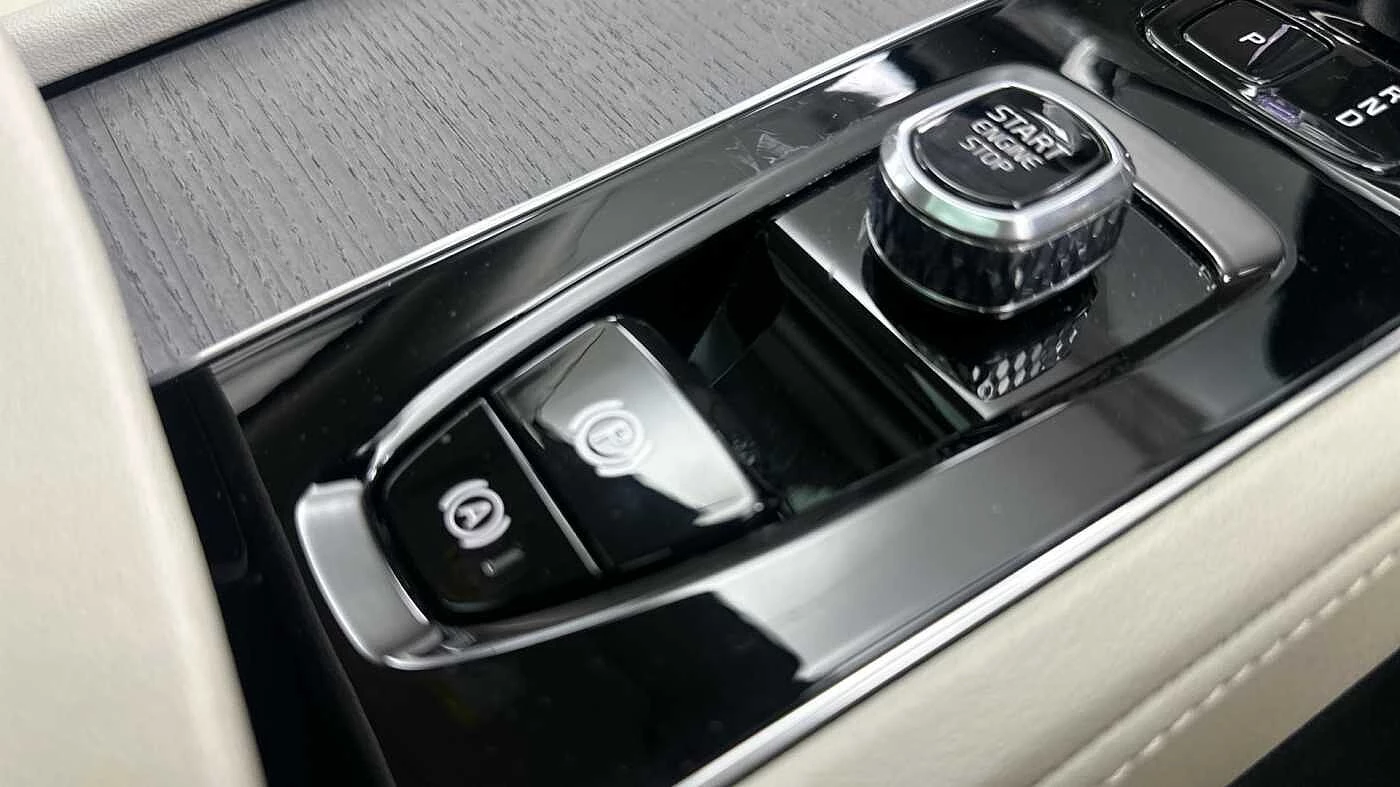 Volvo-XC90-image-59