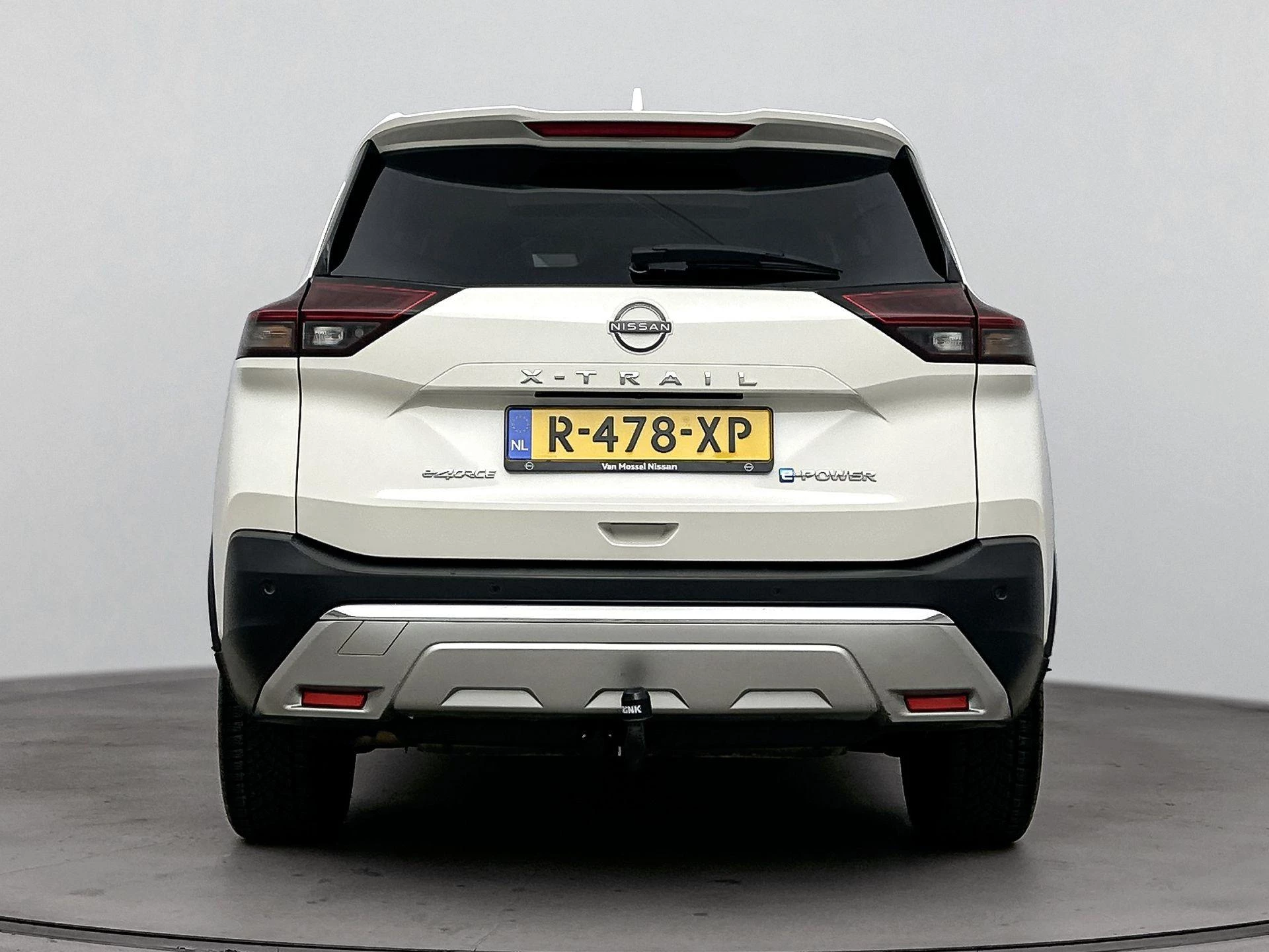 Nissan-X-Trail-image-2