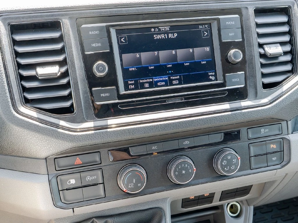 Volkswagen Crafter Kasten 2.0TDI lang Hochdach RearView