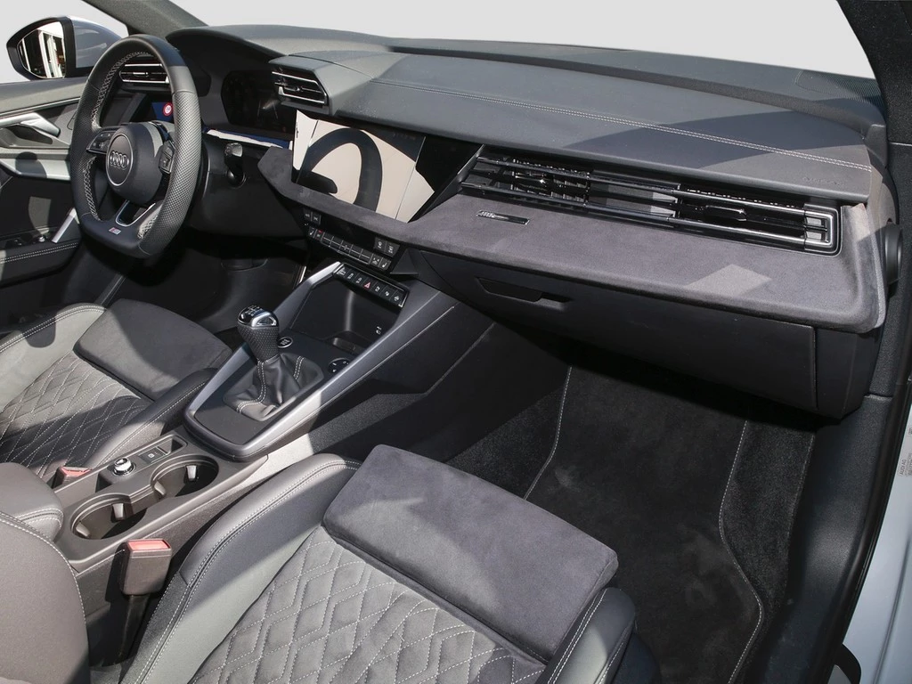 Audi A3 Limousine 30 TFSI S line Inter ACC Kamera GWP