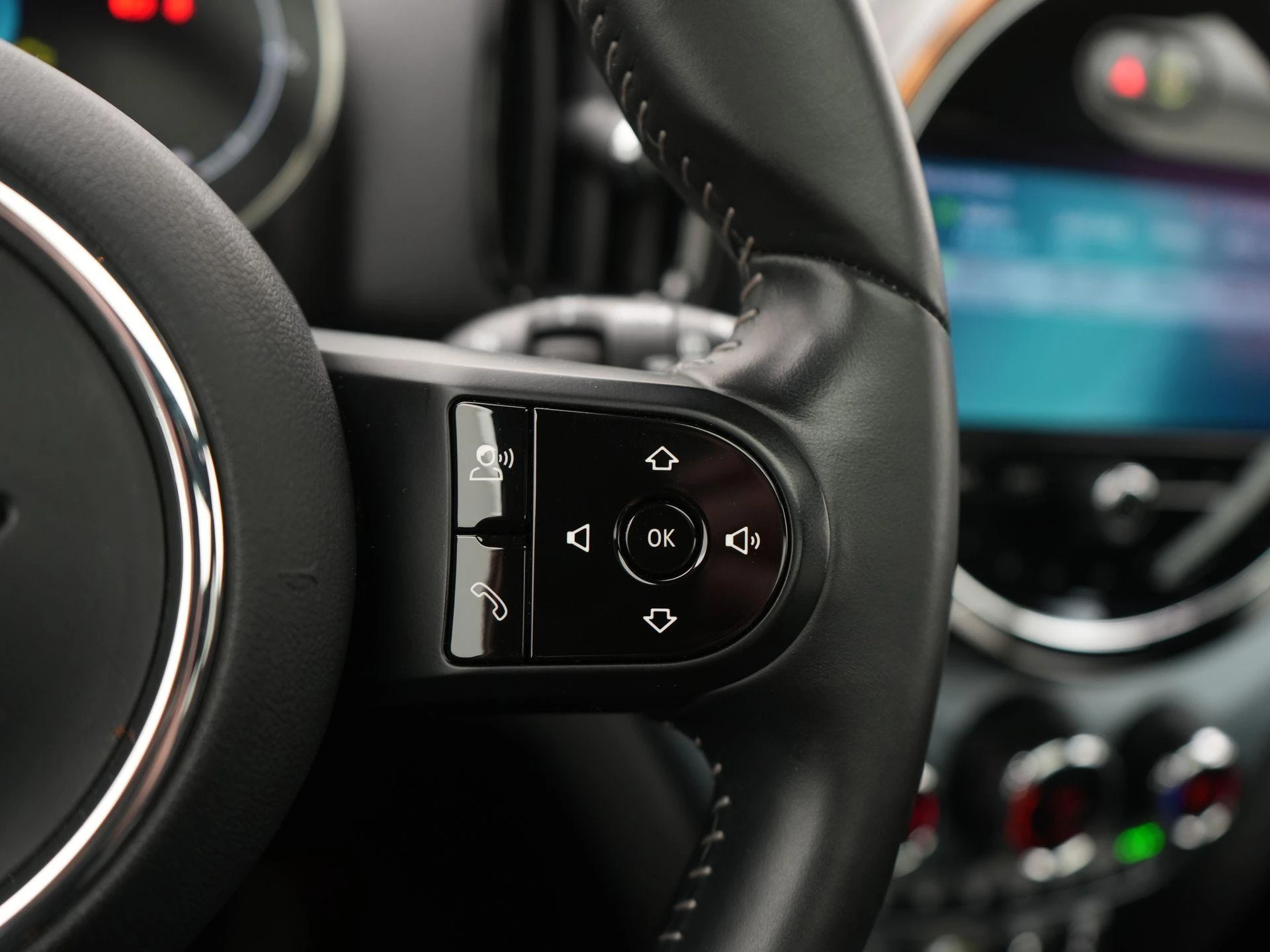 MINI-Countryman-image-26