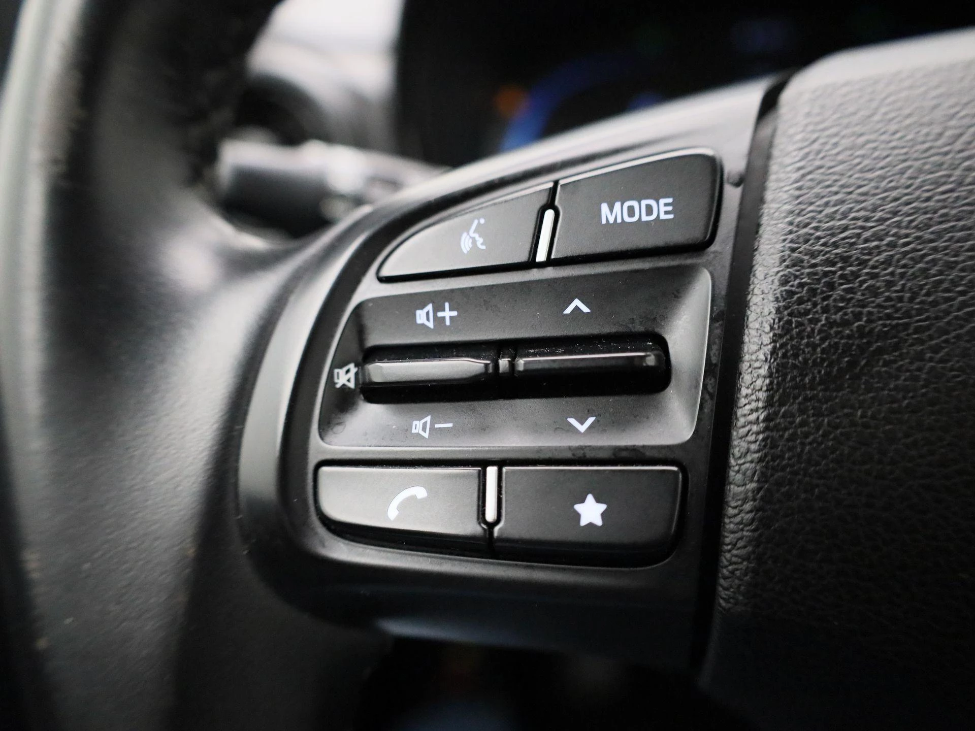 Hyundai-i10-image-16