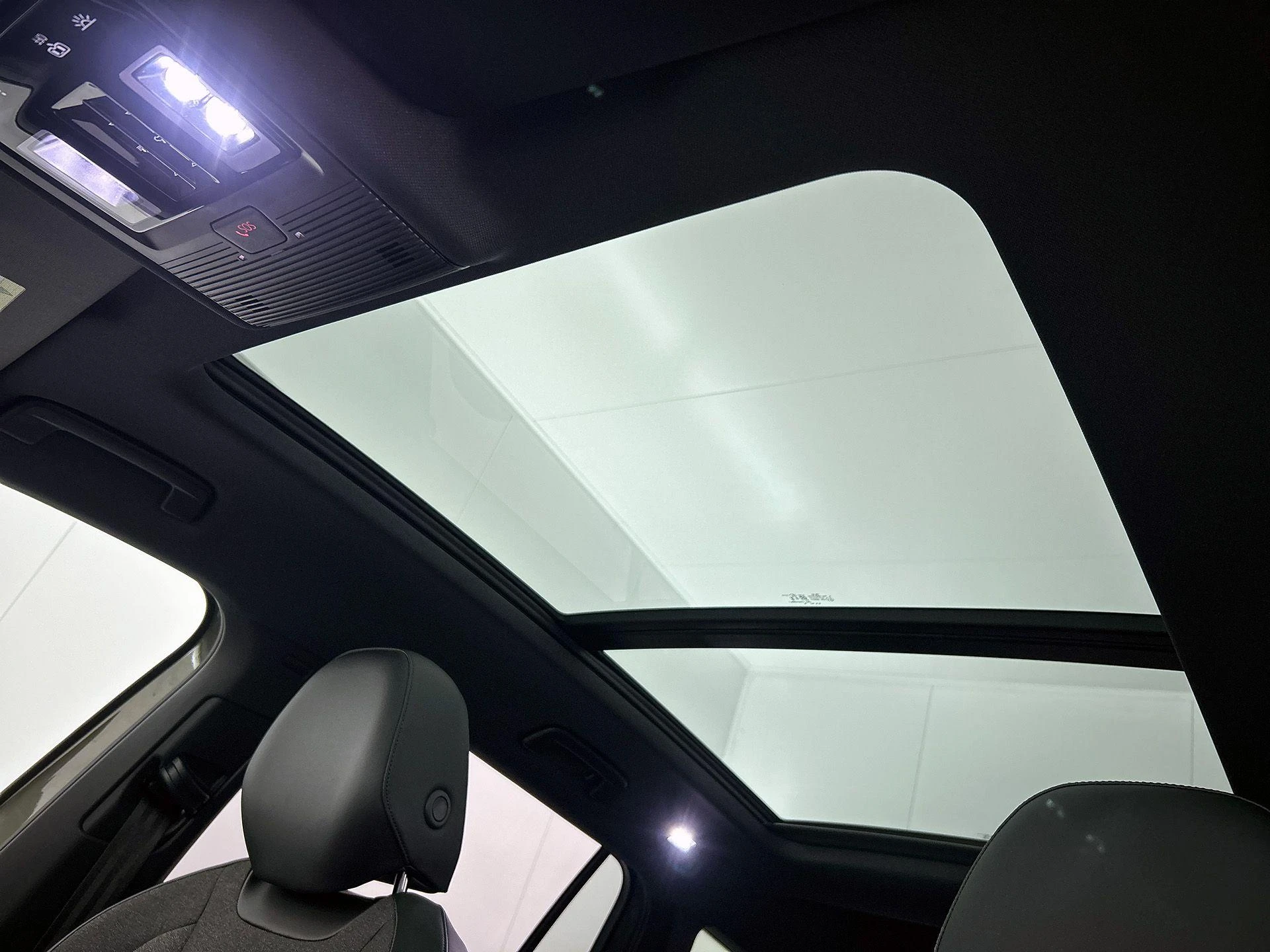 Volkswagen-Tayron-image-31