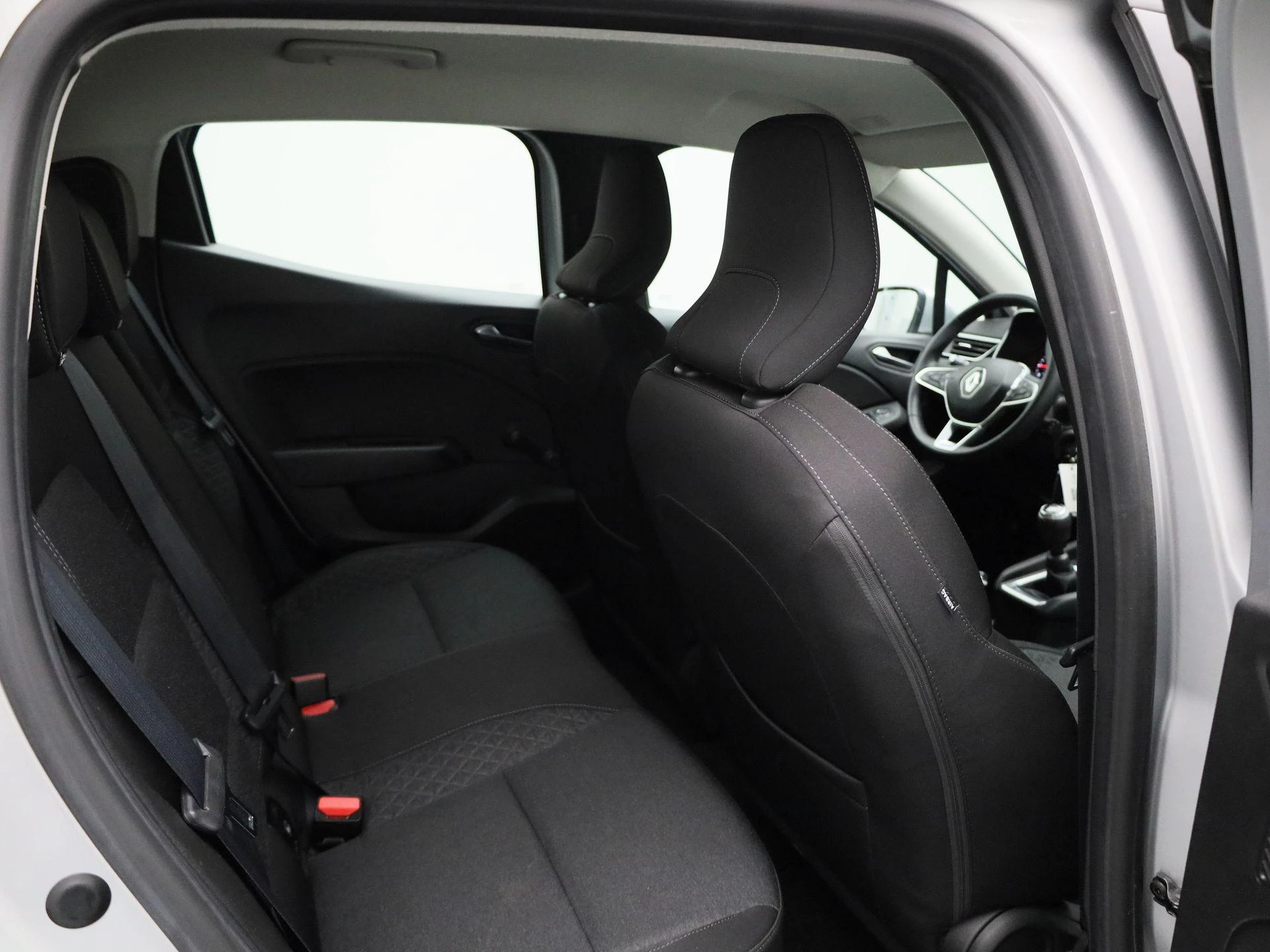 Renault-Clio-image-30