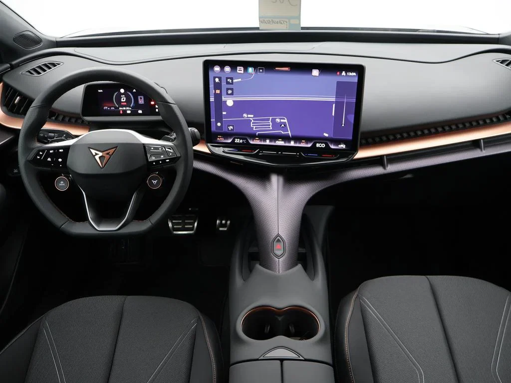 CUPRA-Tavascan-image-10