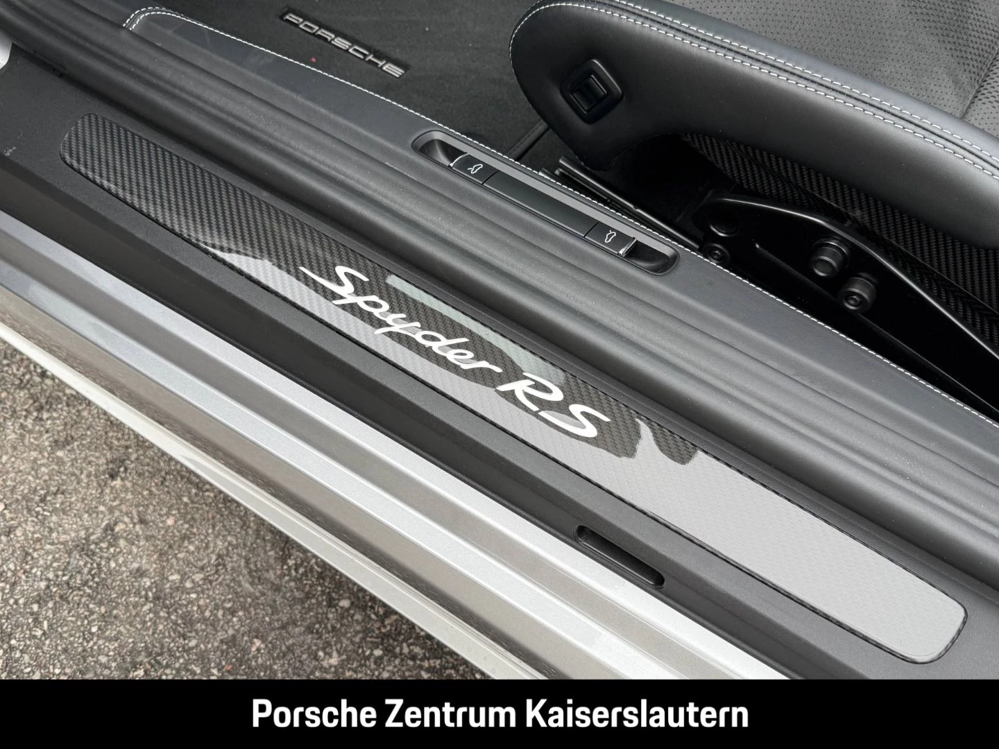 Porsche 718 Spyder RS Liftsystem-VA Weissach-Paket BOSE spyder rs982C 718 Spyder RS Liftsystem-VA Weissach-Paket BOSE spyder rs