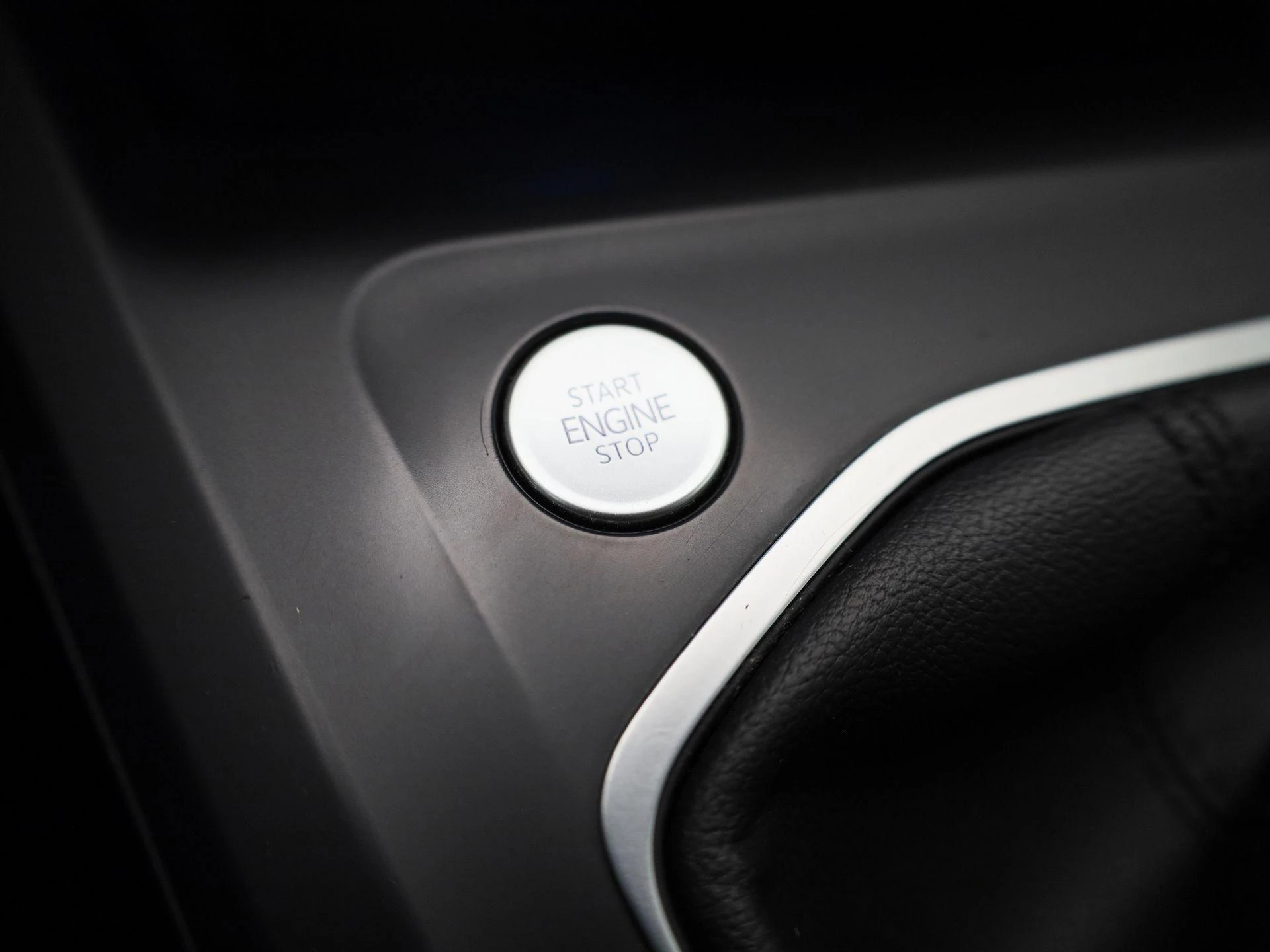 Volkswagen-Golf-image-22