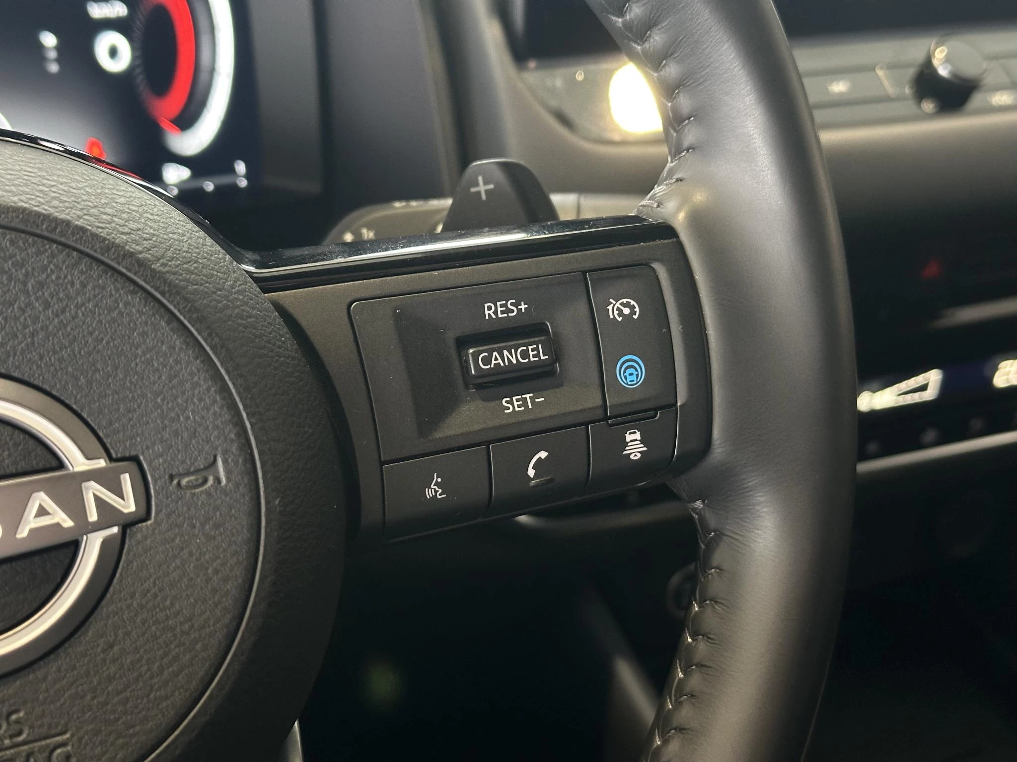 Nissan-QASHQAI-image-21