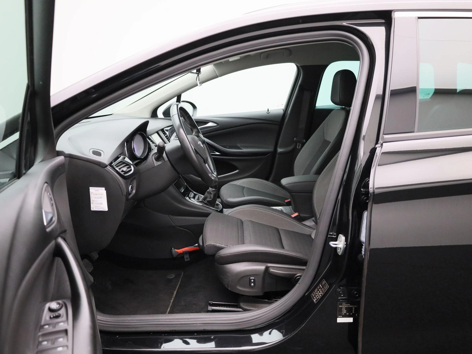 Opel-Astra-image-8