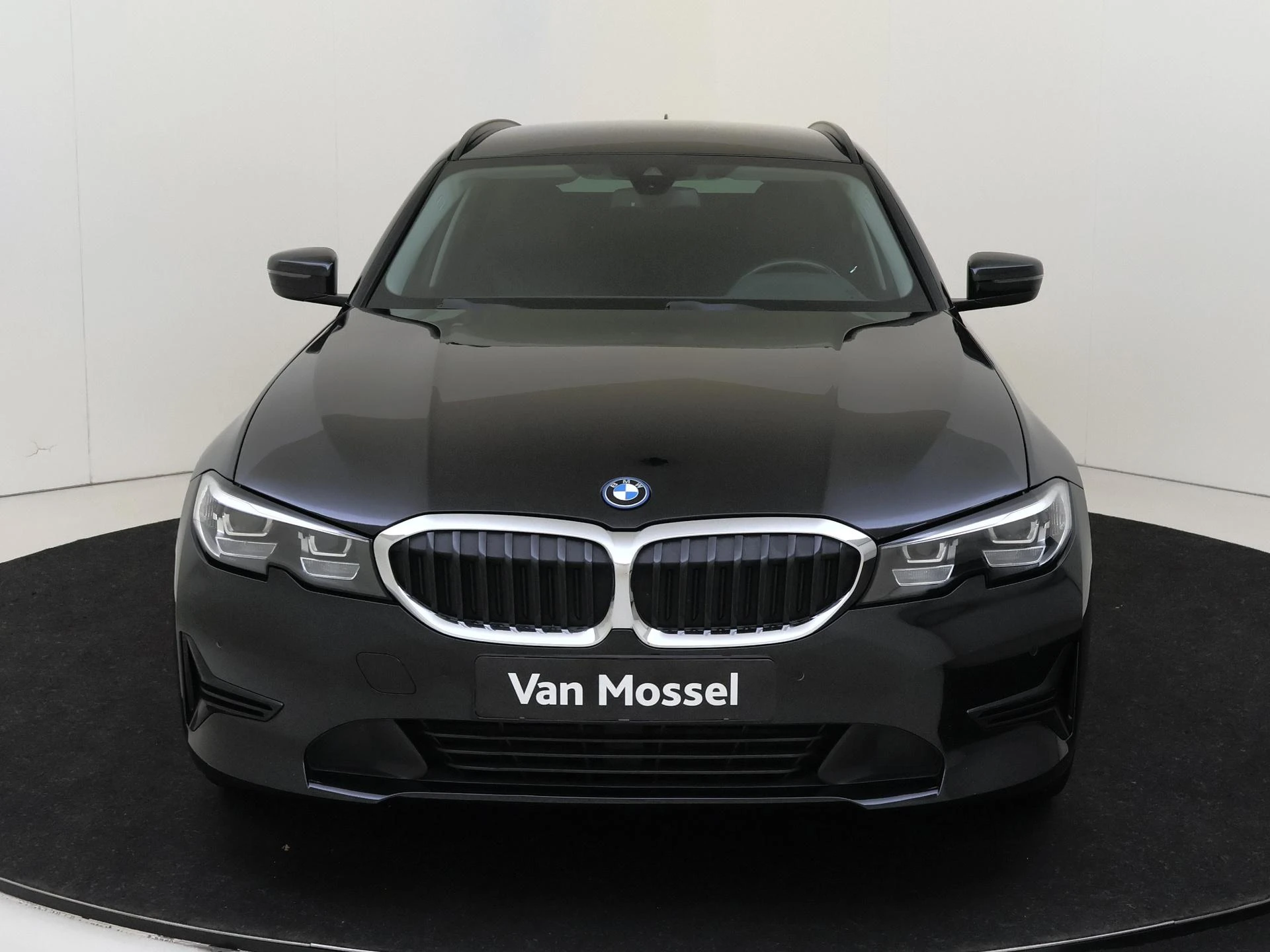 BMW-3 Serie-image-5