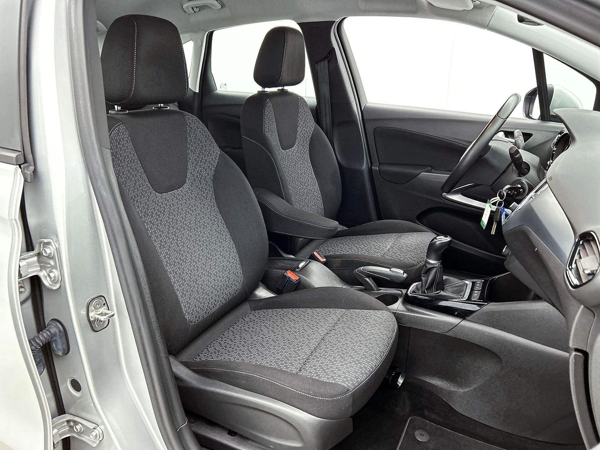 Opel-Crossland X-image-37