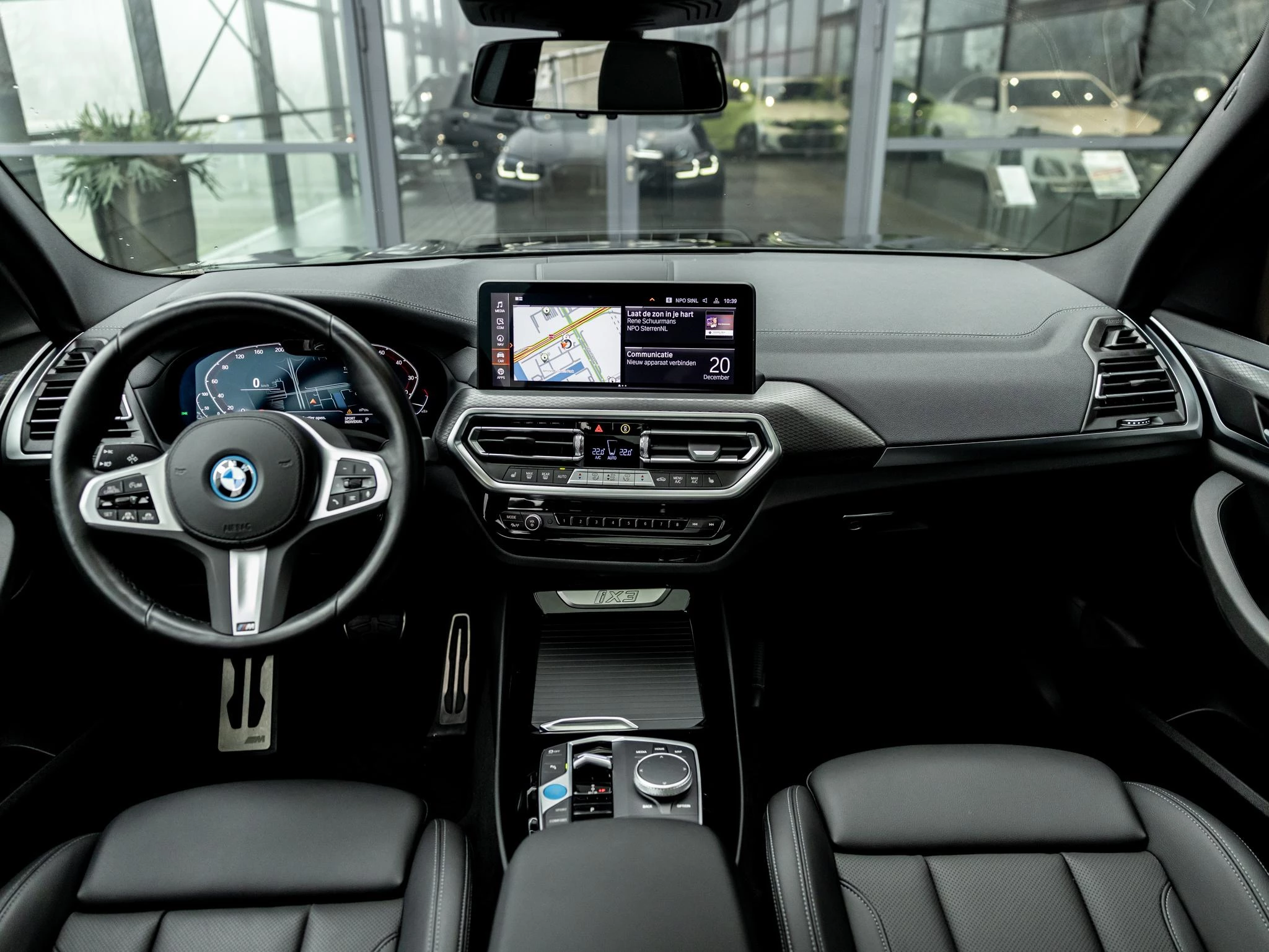 BMW-iX3-image-17