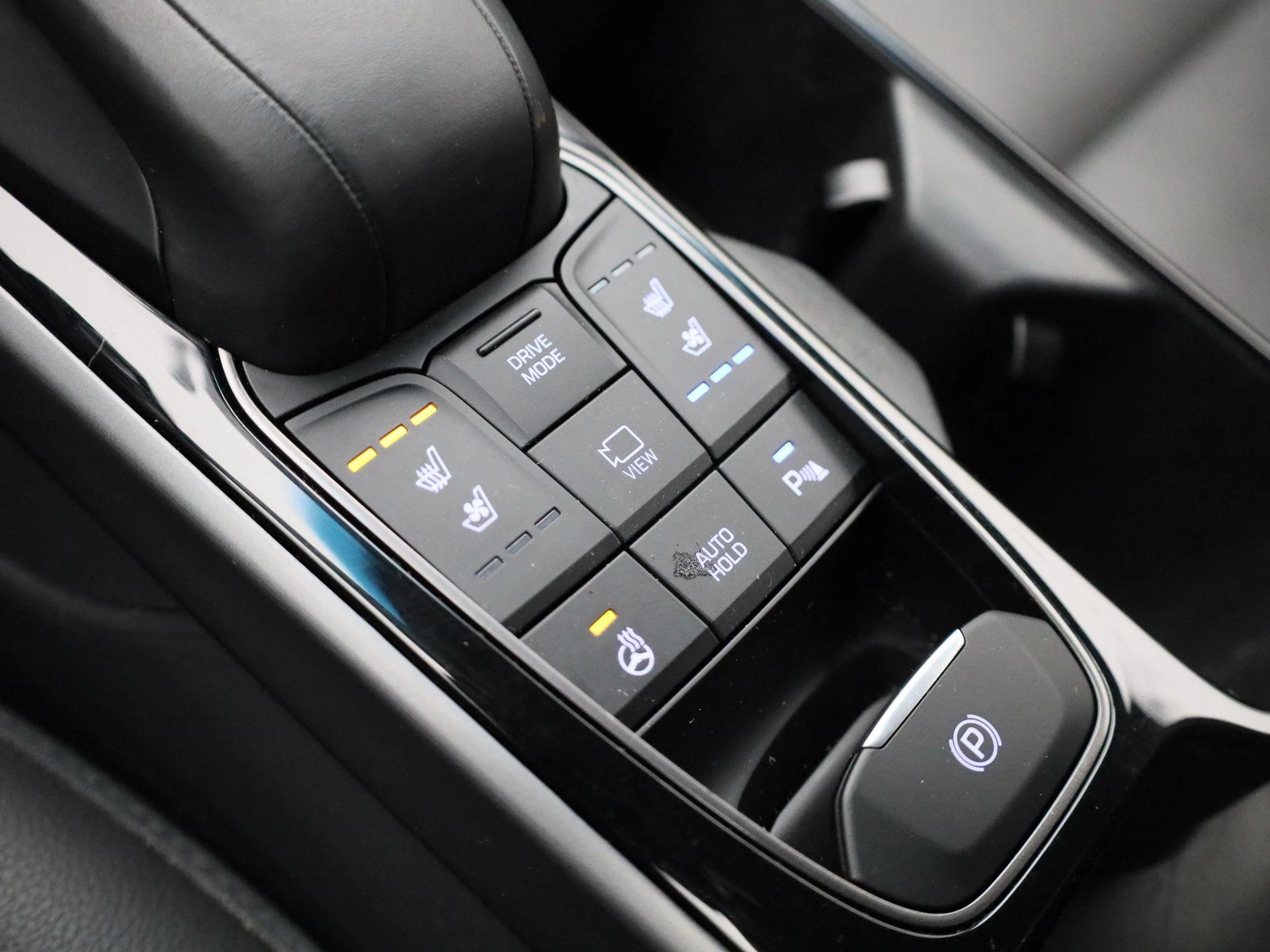 Hyundai-IONIQ-image-19