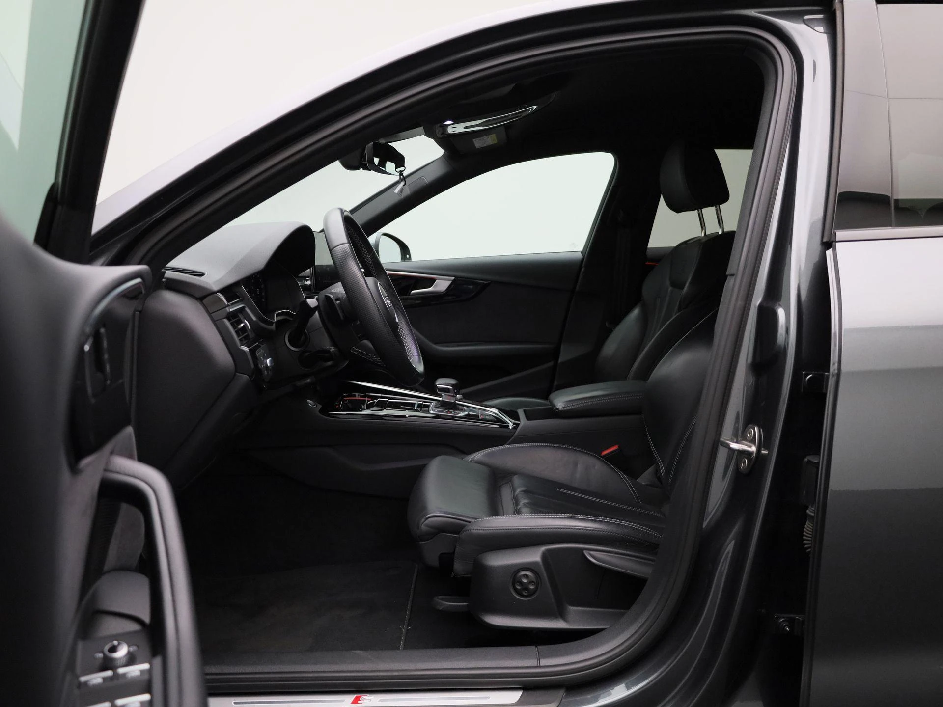 Audi-A4-image-8
