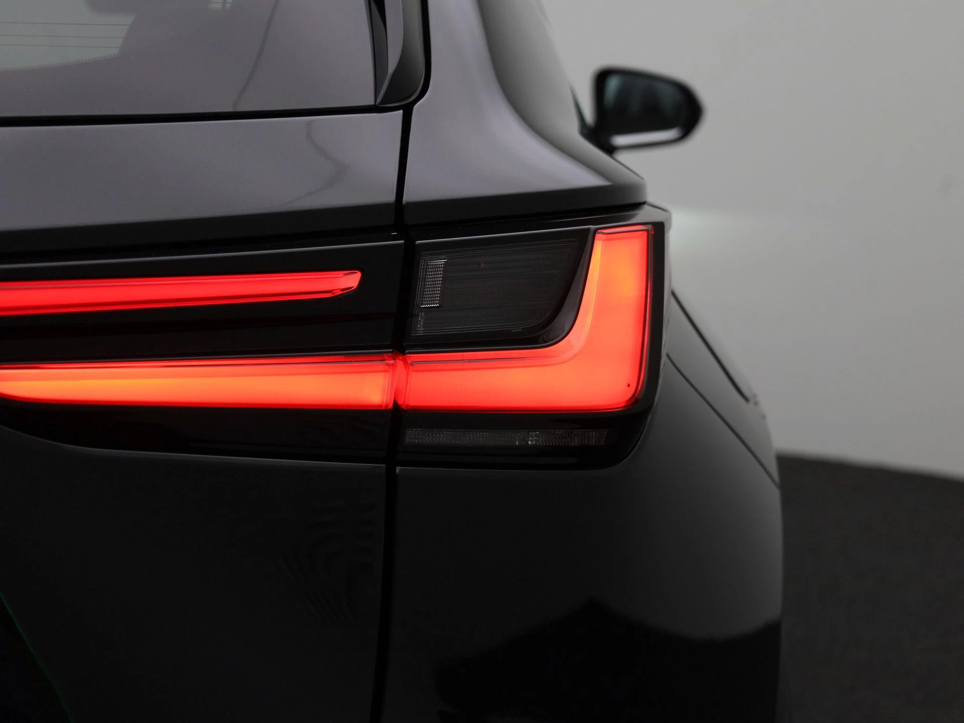 Lexus-NX-image-46