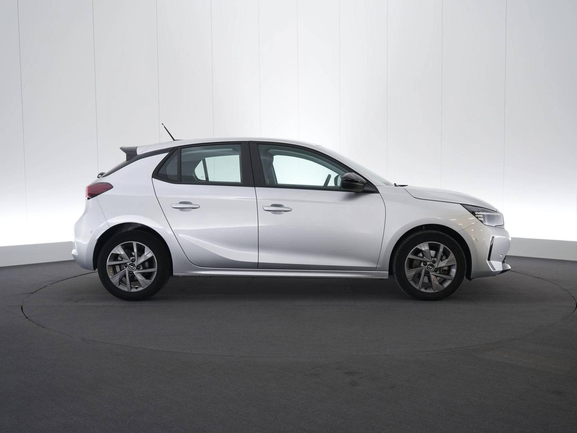 Opel-Corsa-image-5