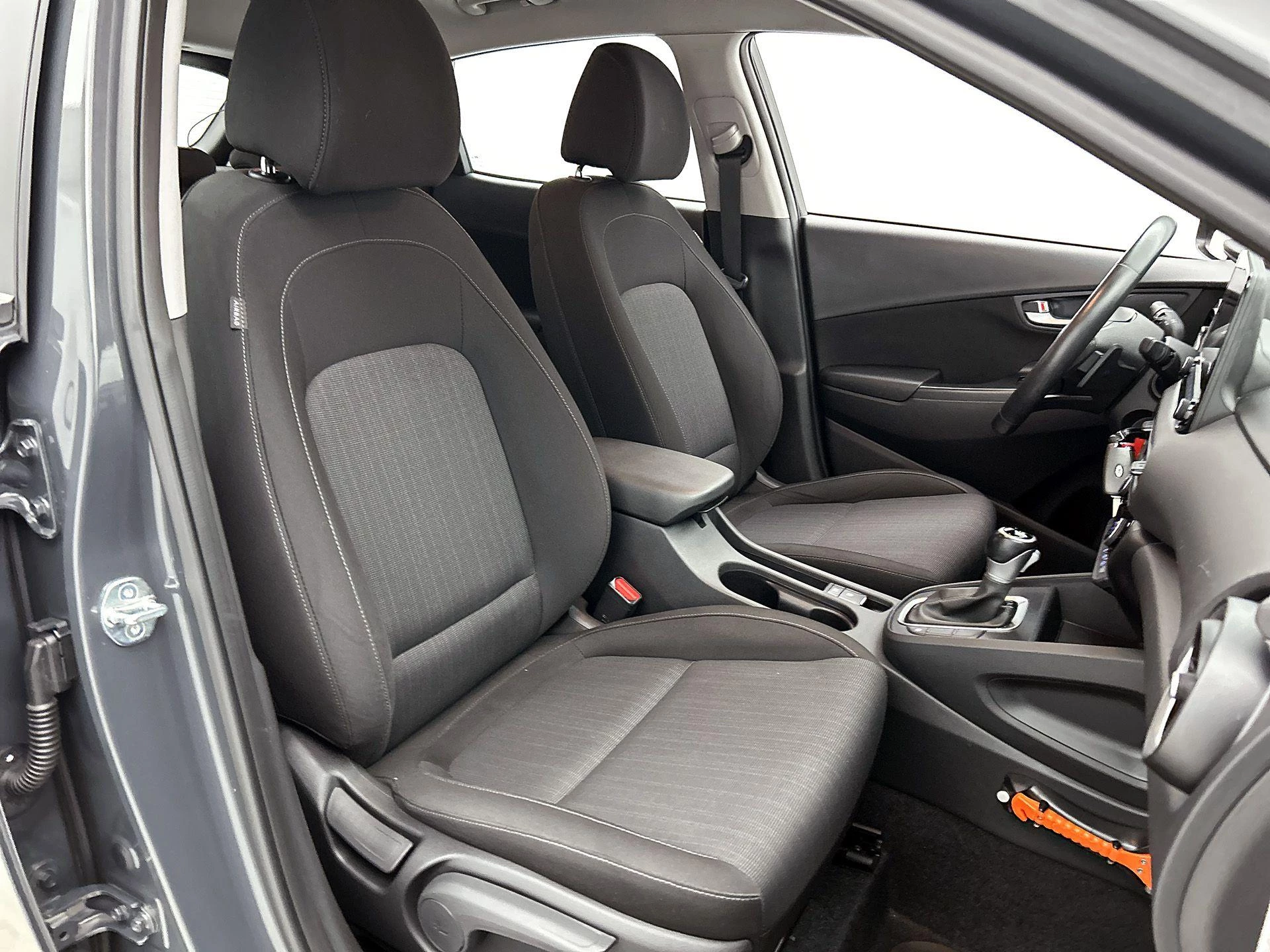 Hyundai-Kona-image-37