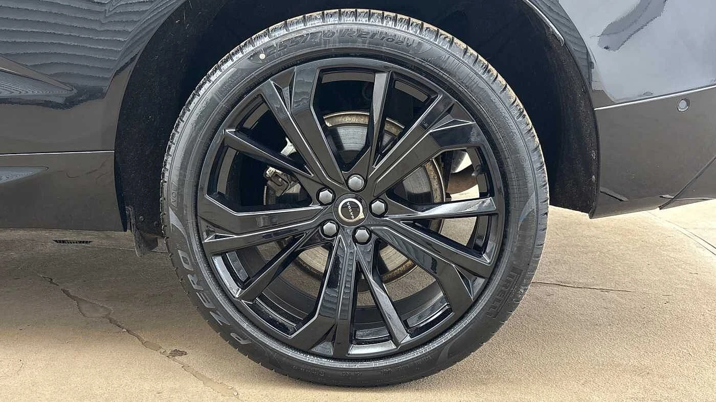 Volvo XC60 T6 AWD PHEV Recharge Black Edition Plus