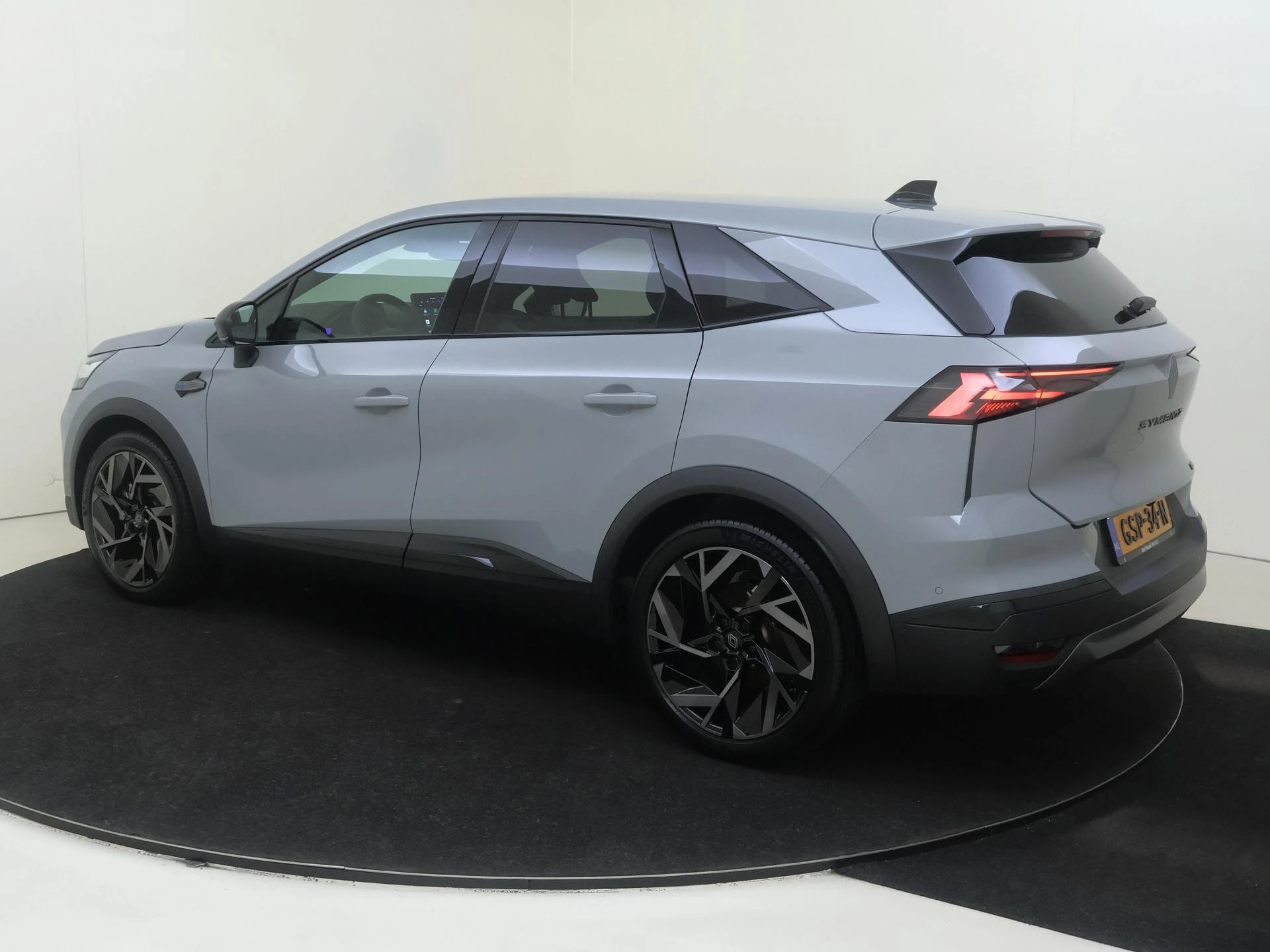 Renault-Symbioz-image-2
