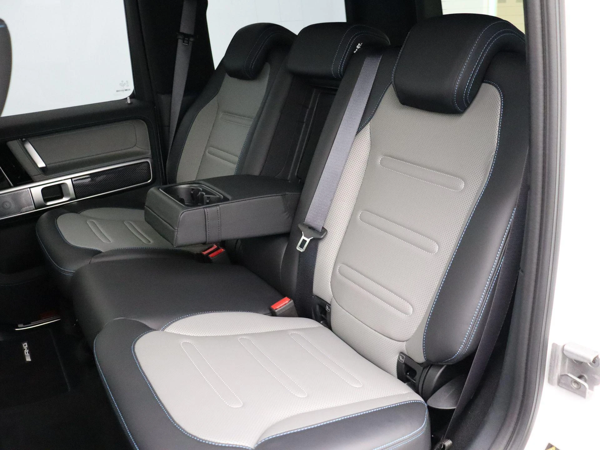 Mercedes-Benz-Classe G-image-26