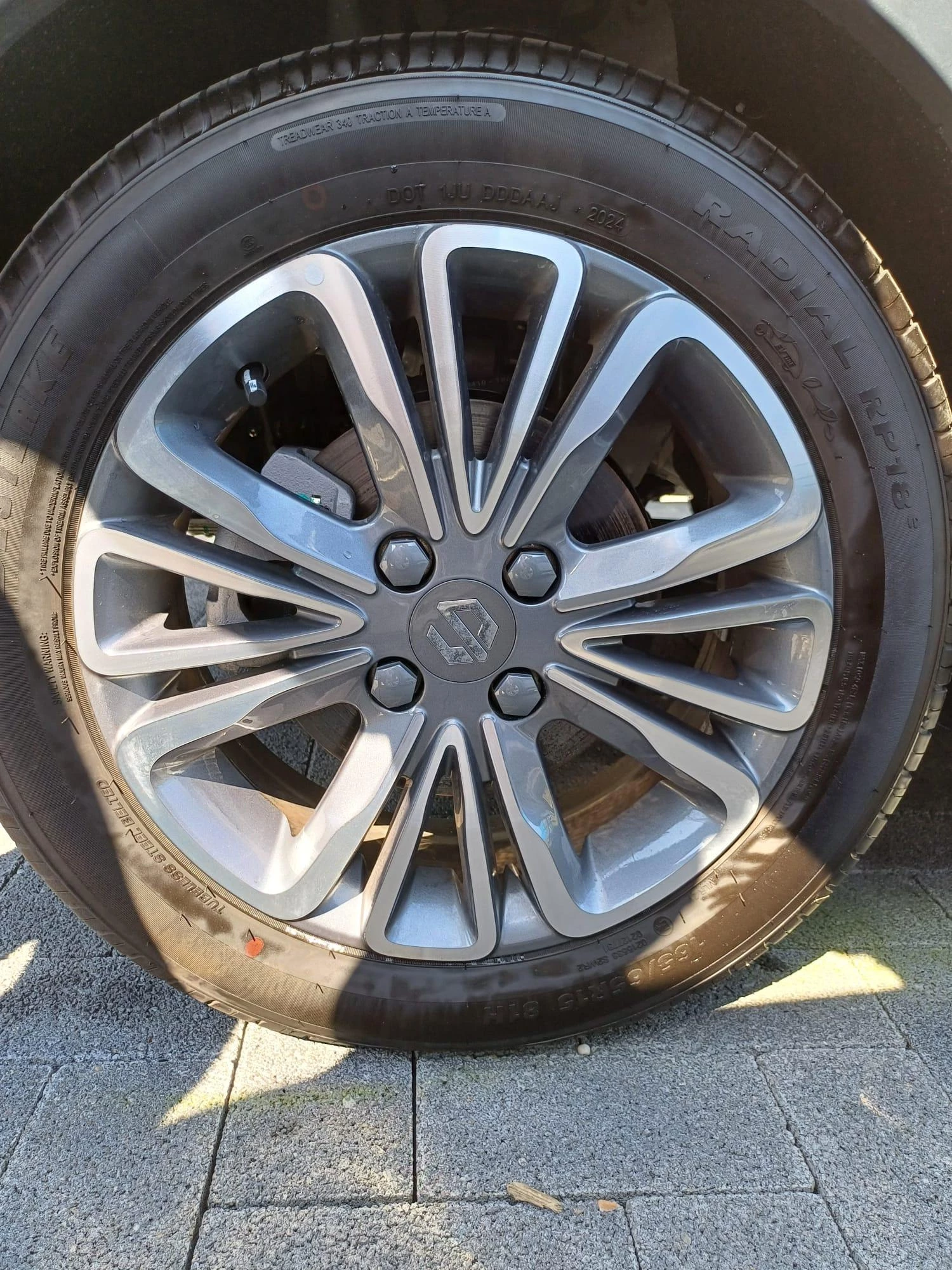 Leapmotor-T03-image-13