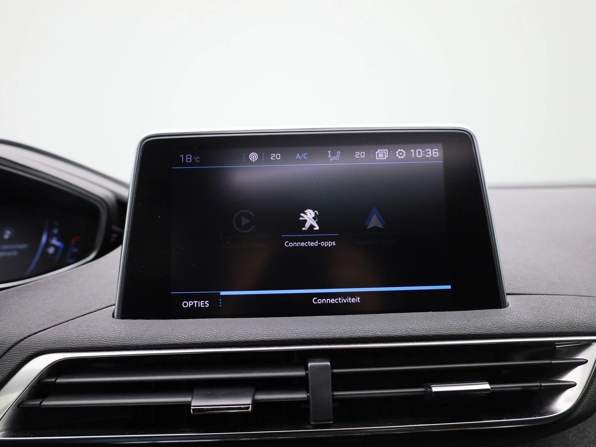 Peugeot-5008-image-29