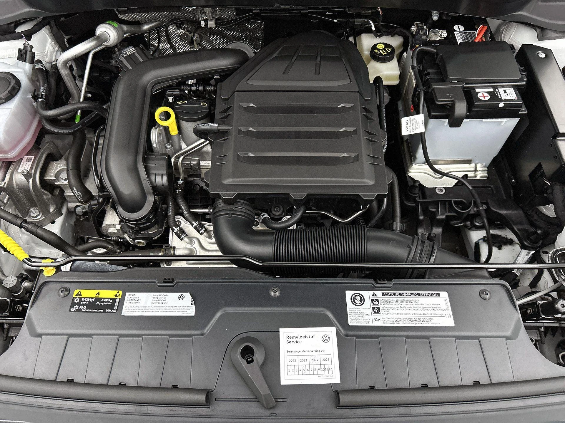 Volkswagen-T-Cross-image-31