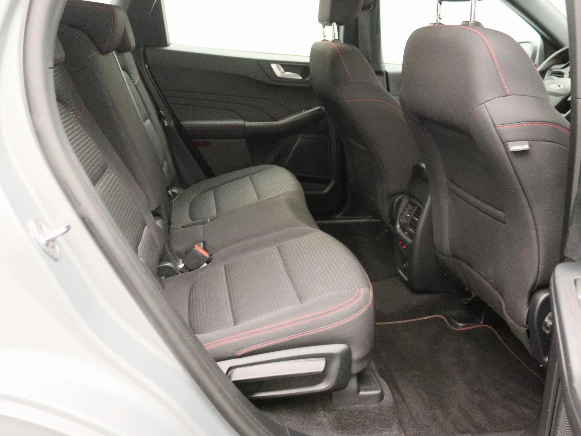 Ford-Kuga-image-25