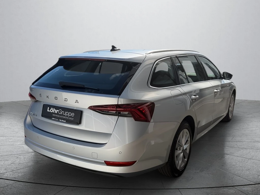Škoda-Octavia-image-4