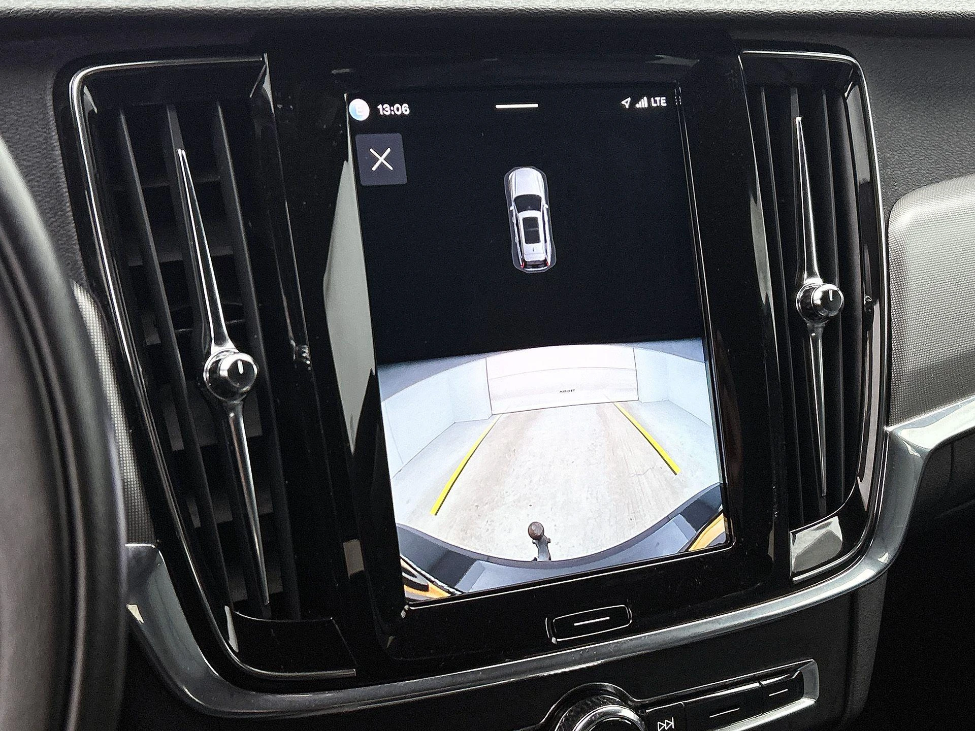 Volvo-V90-image-16