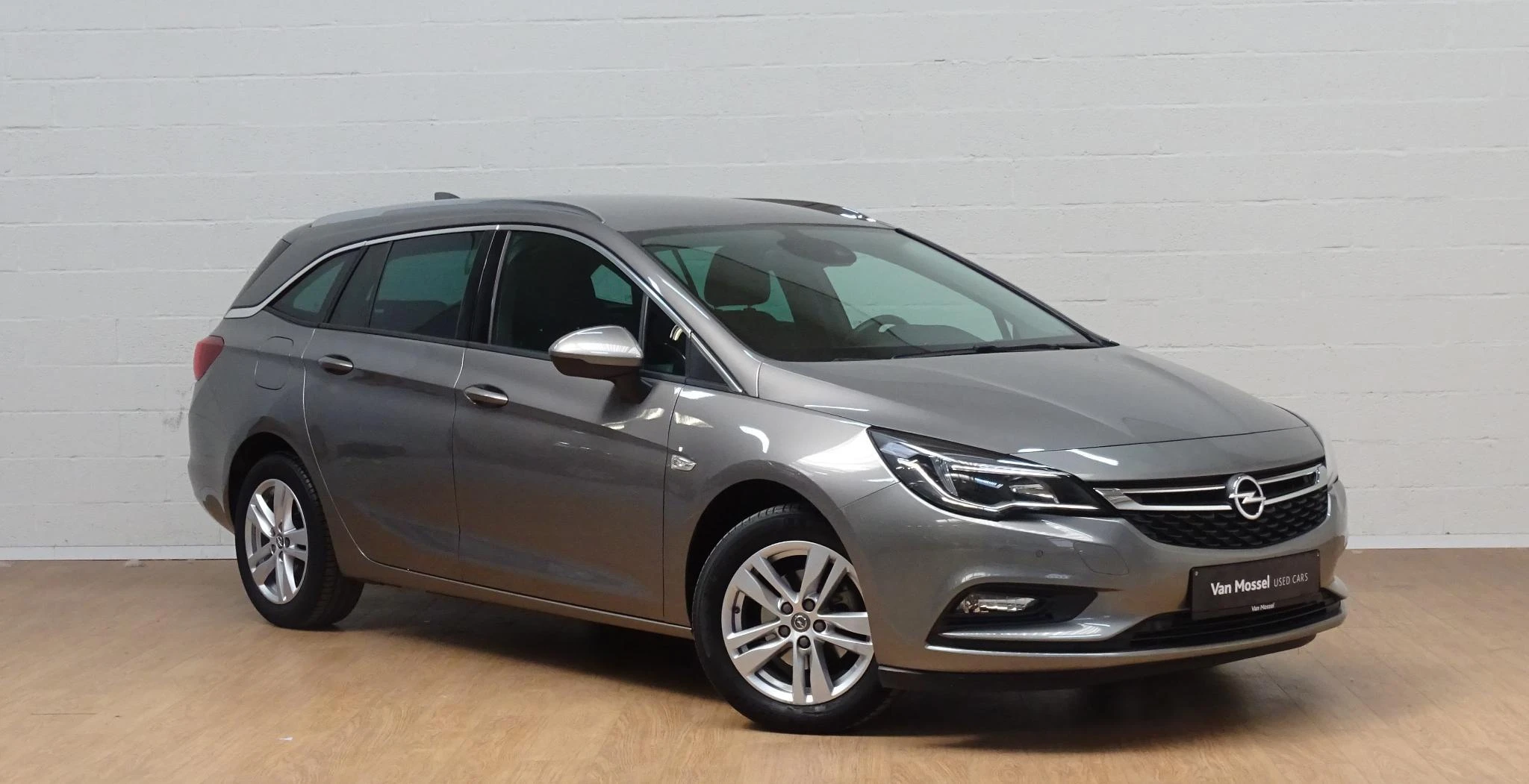 Opel-Astra-image-1