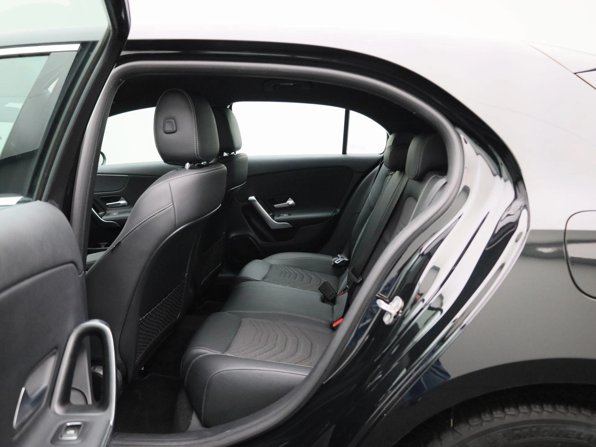 Mercedes-Benz-Classe A-image-9
