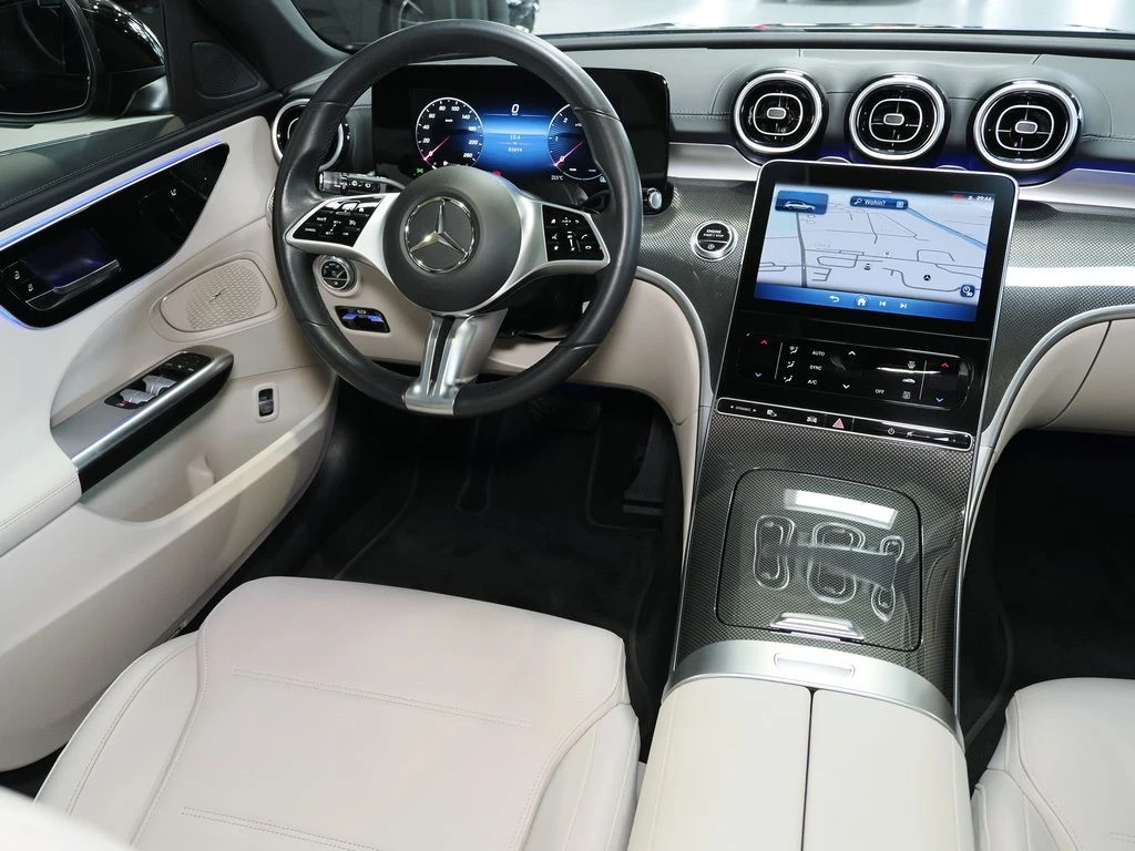 Mercedes-Benz-C-Klasse 300 d-image-9