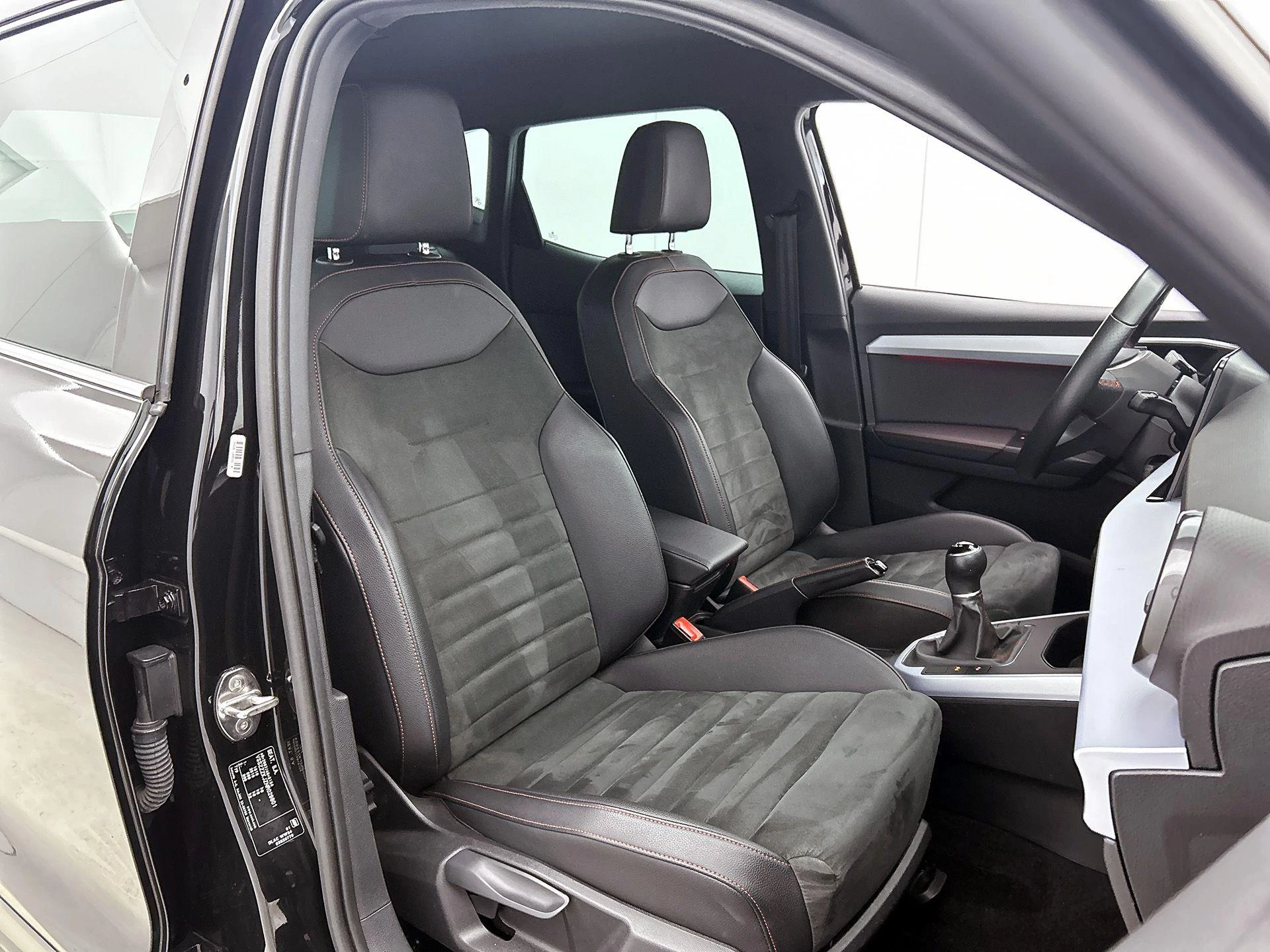 SEAT Arona 1.0 TSI FR Business Intense