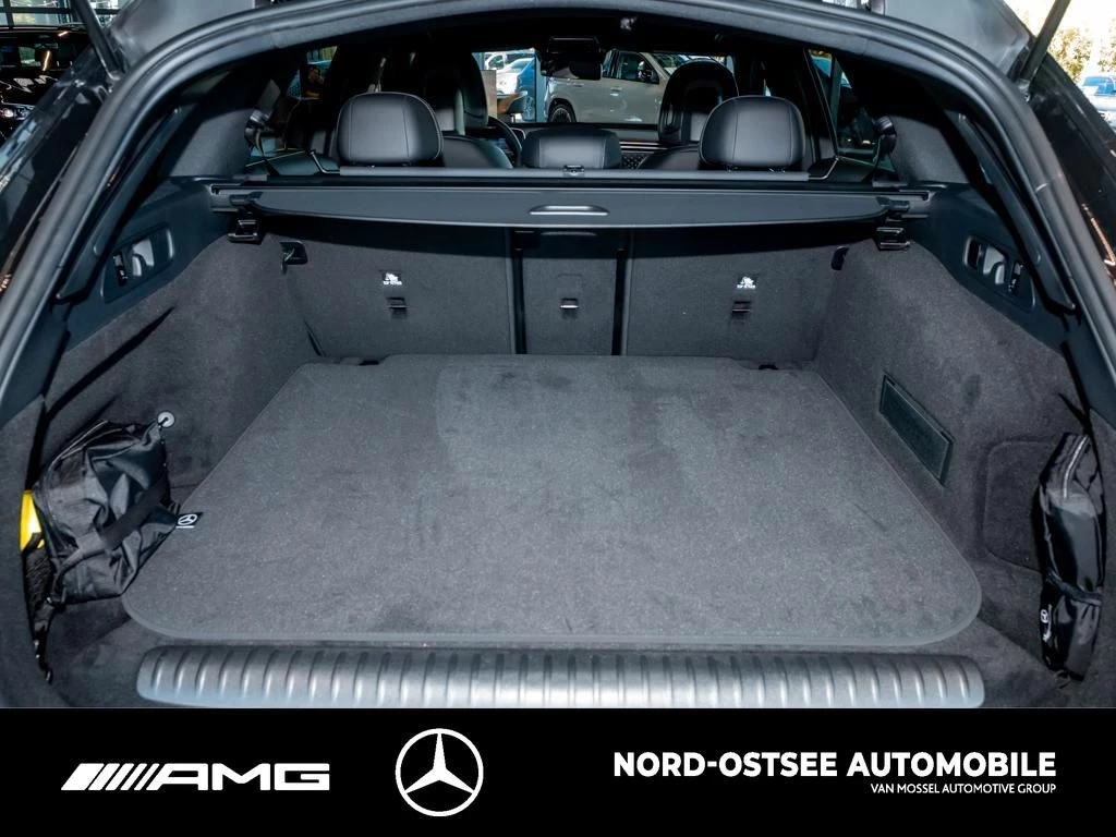 Mercedes-Benz E-Klasse 300 de T AMG NIGHT PANO AHK 20-ZOLL DISTRONIC AMG Line